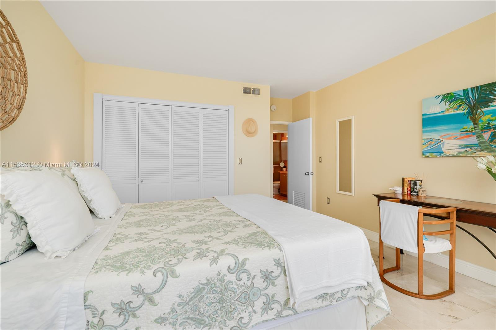 9101 E Bay Harbor Dr # 203