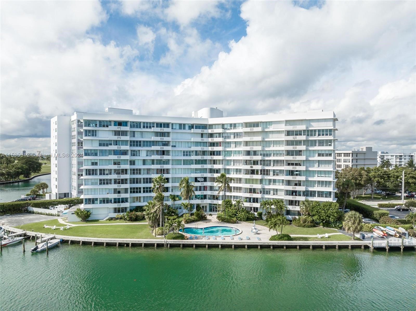 9101 E Bay Harbor Dr # 203