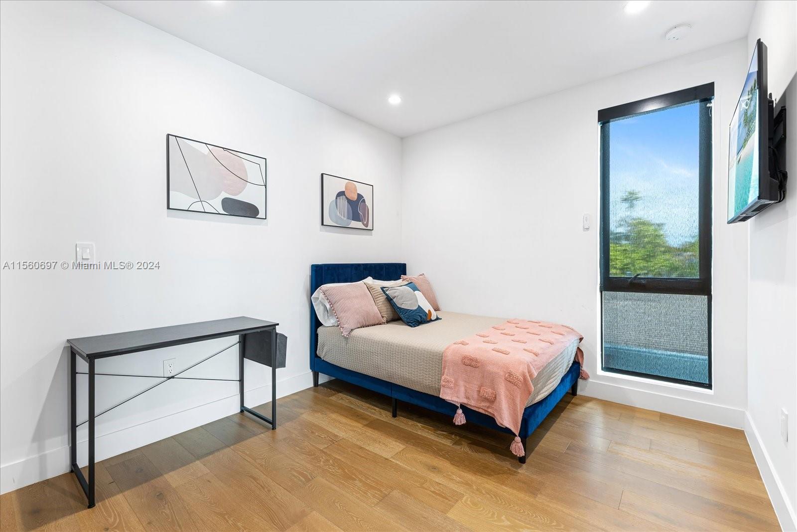 401 NW 52nd St # 401