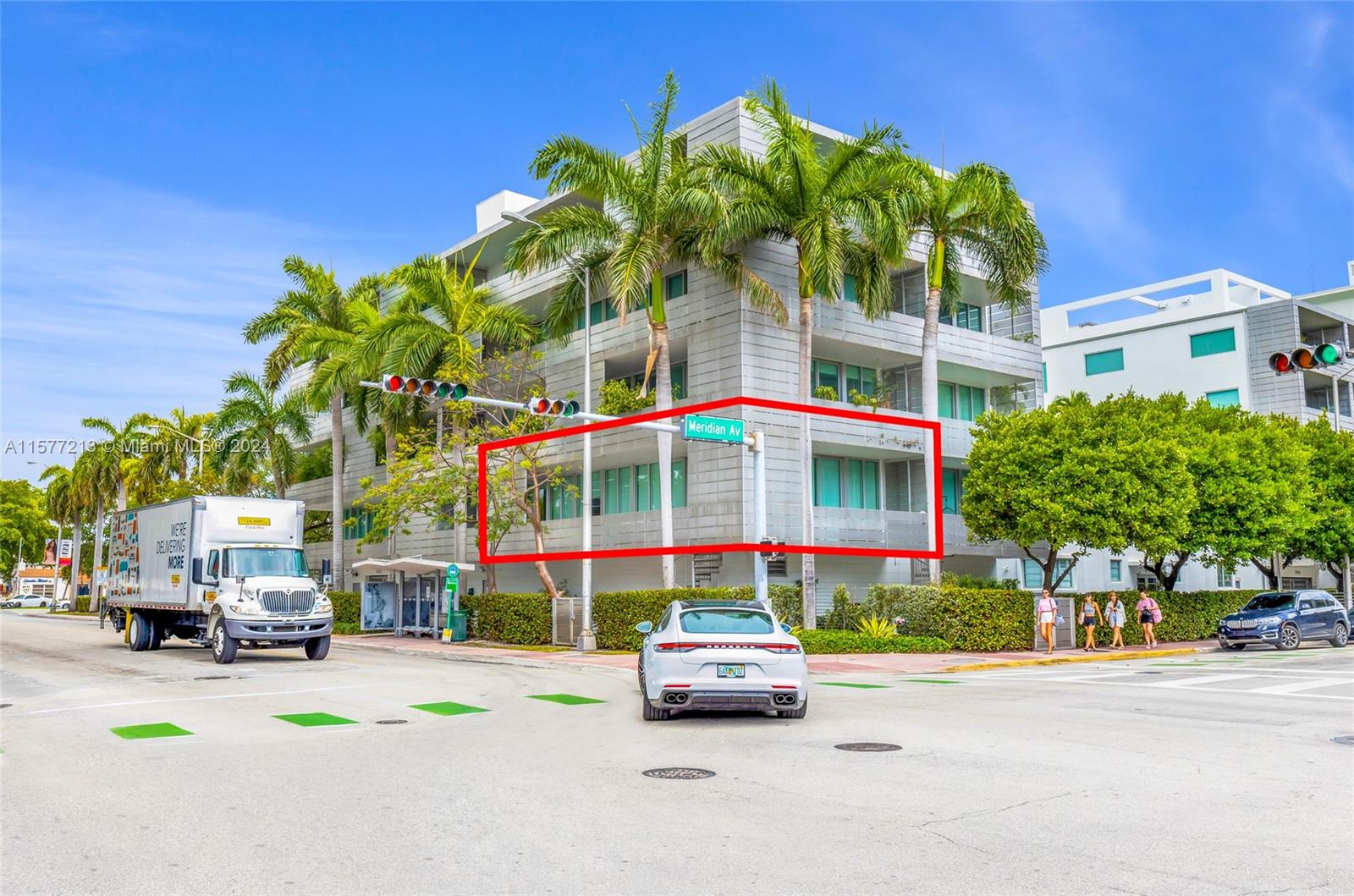 1700 Meridian Ave # 301