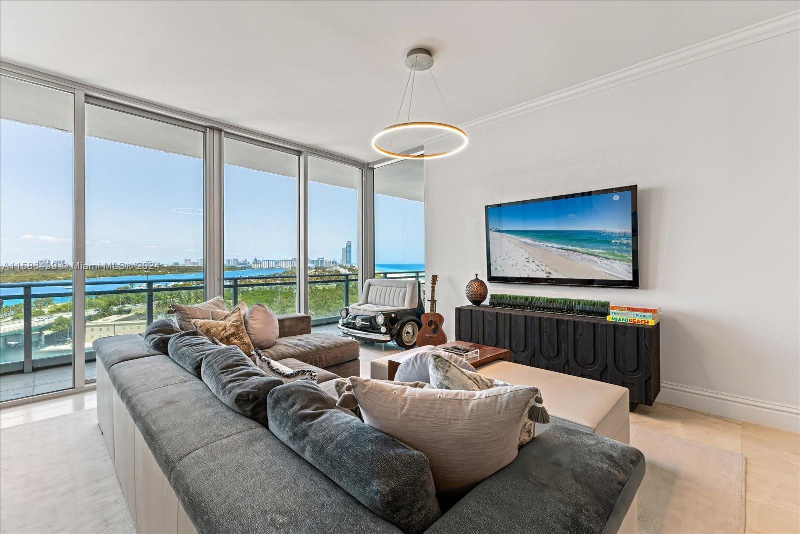 10295 Collins Ave # 906