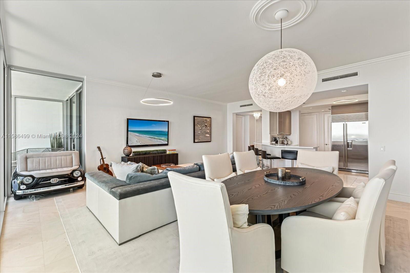 10295 Collins Ave # 906