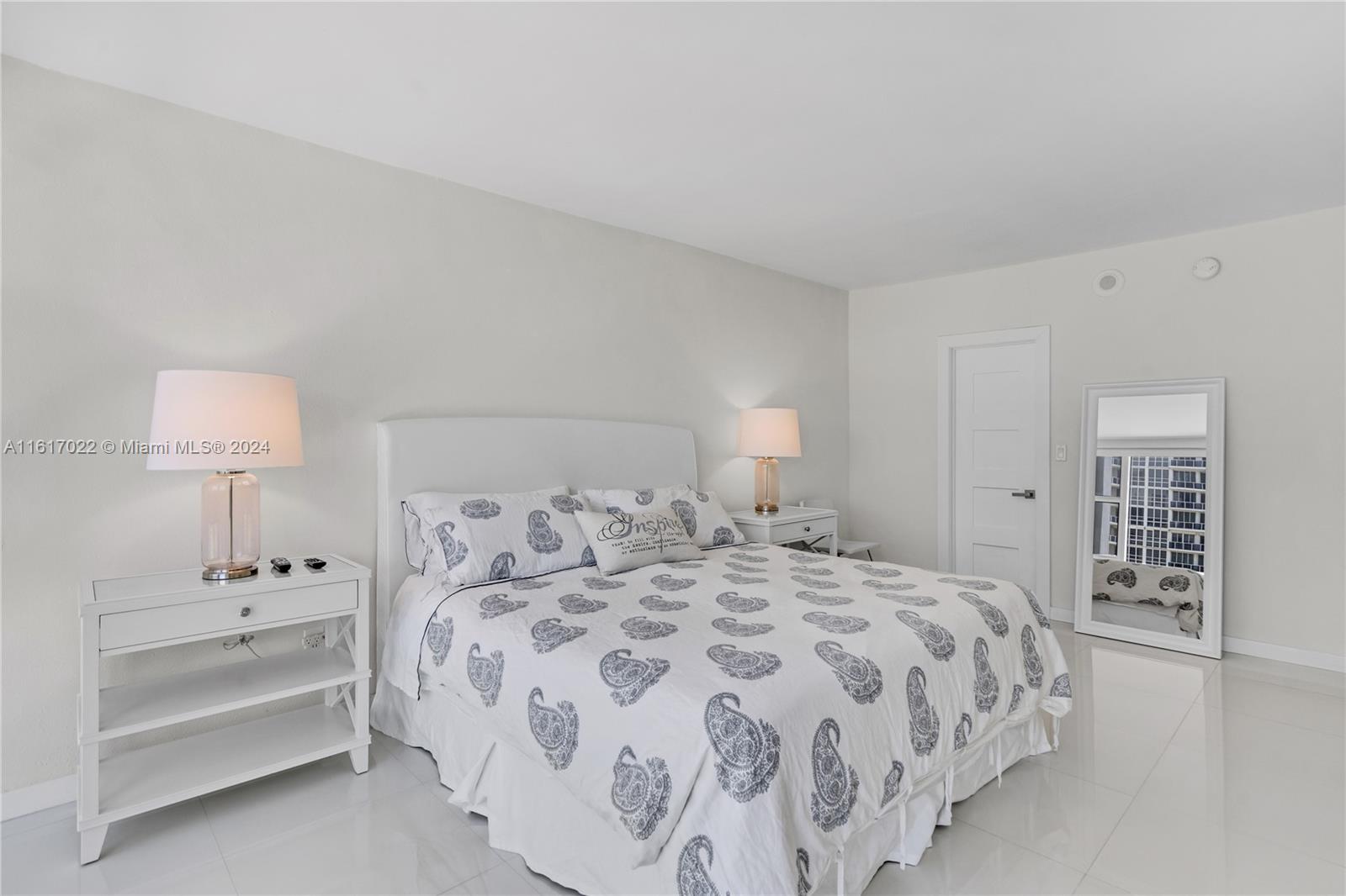 10275 Collins Ave # 310