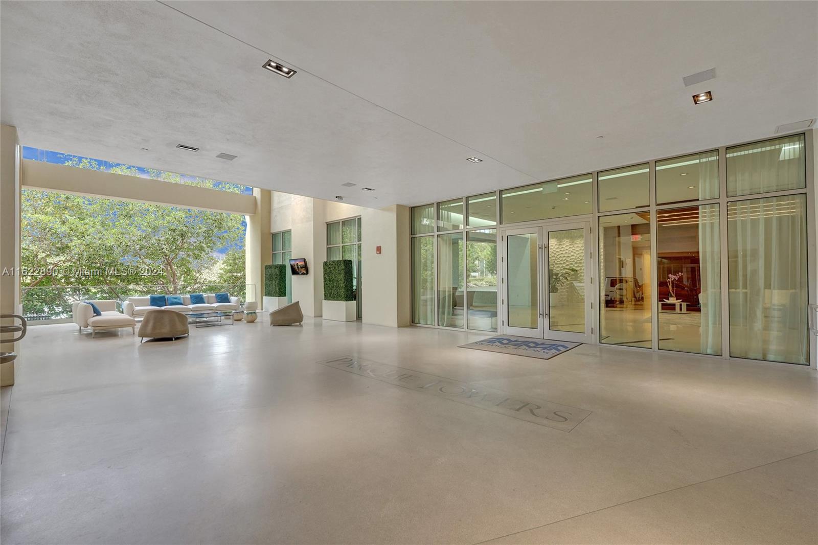 330 Sunny Isles Blvd # 2101 Unit: 5-2101