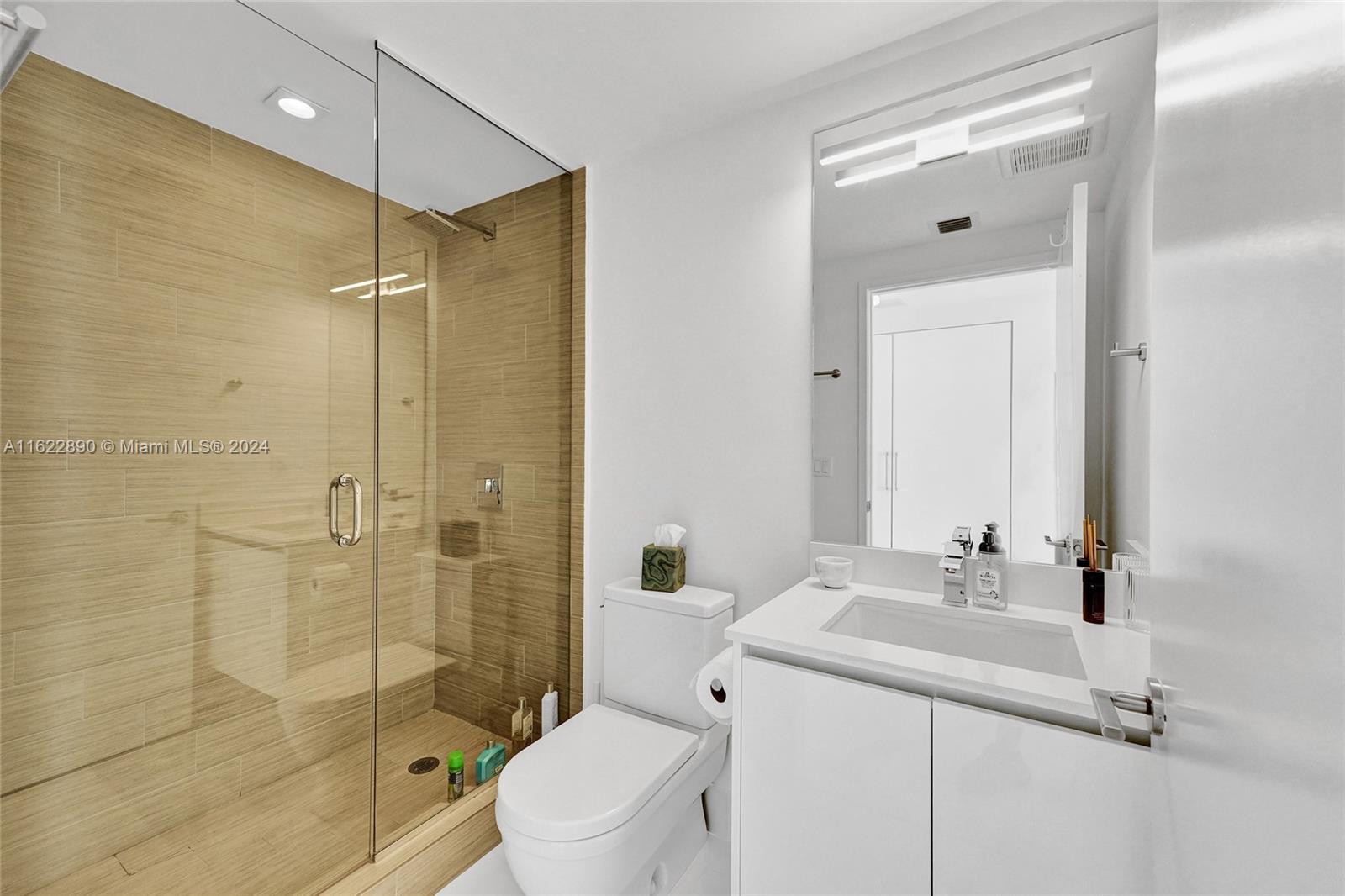 330 Sunny Isles Blvd # 2101 Unit: 5-2101
