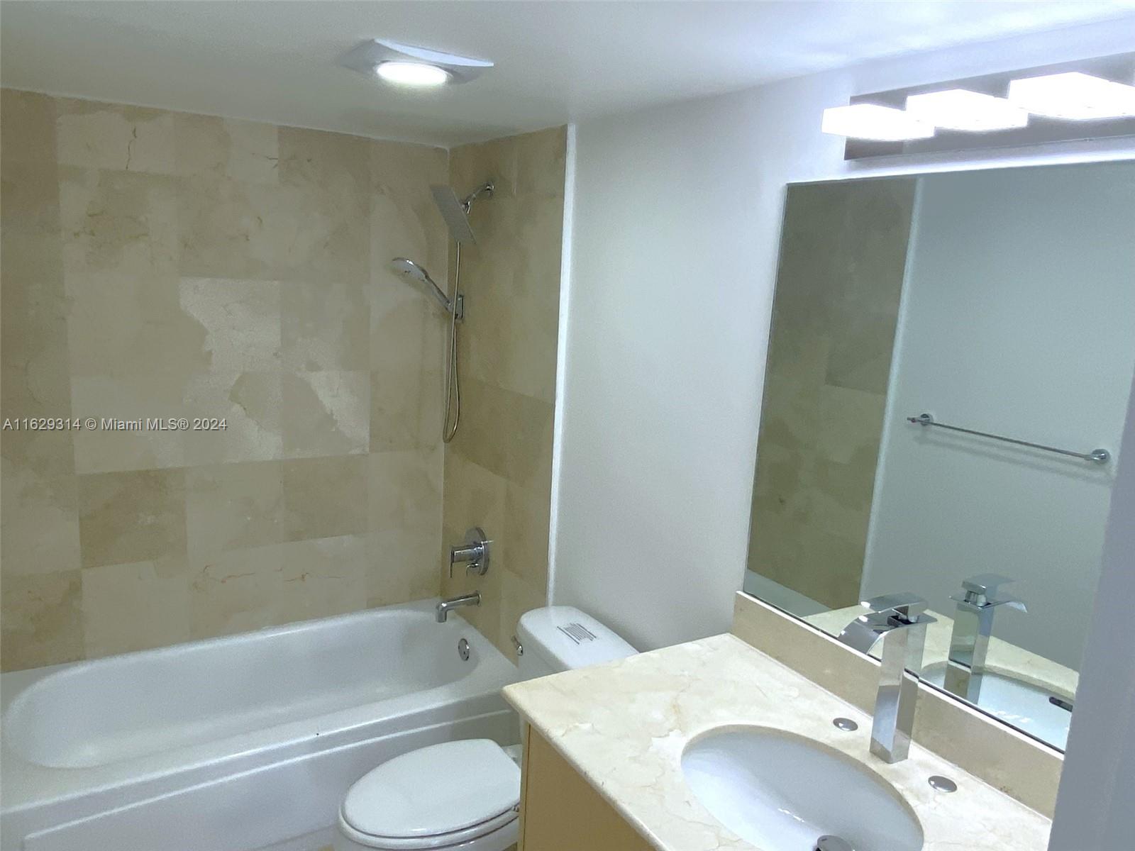 10275 Collins Ave # 1223