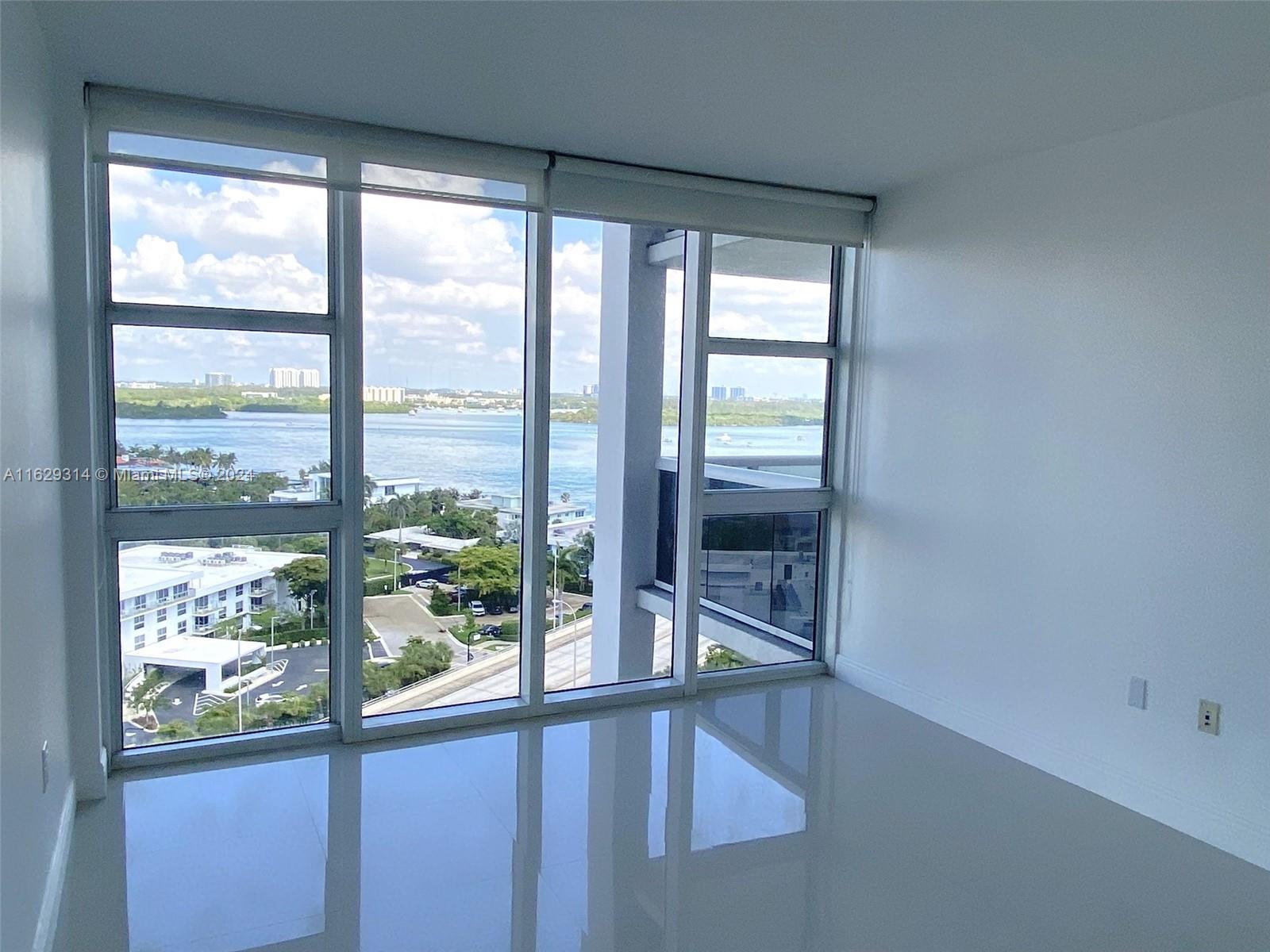 10275 Collins Ave # 1223