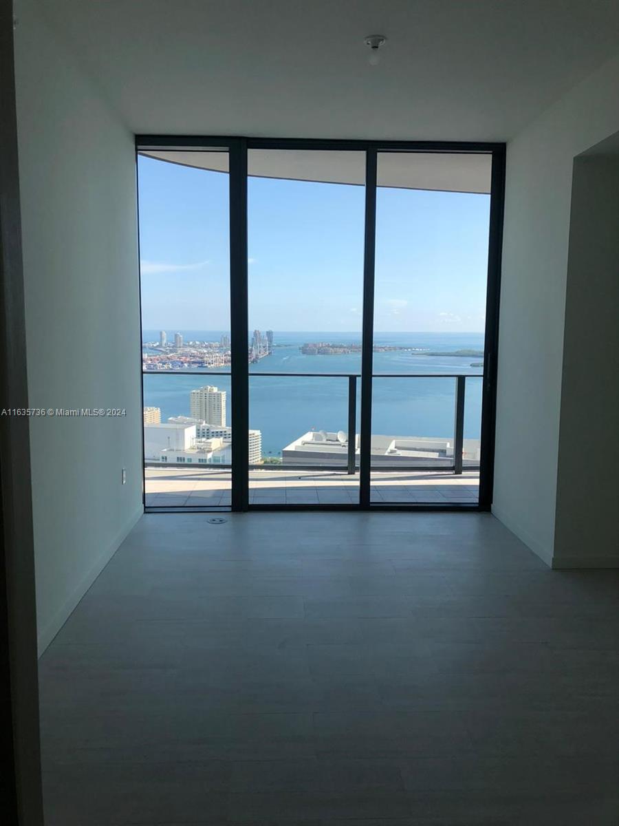 1000 Brickell Plz Unit: PH5705