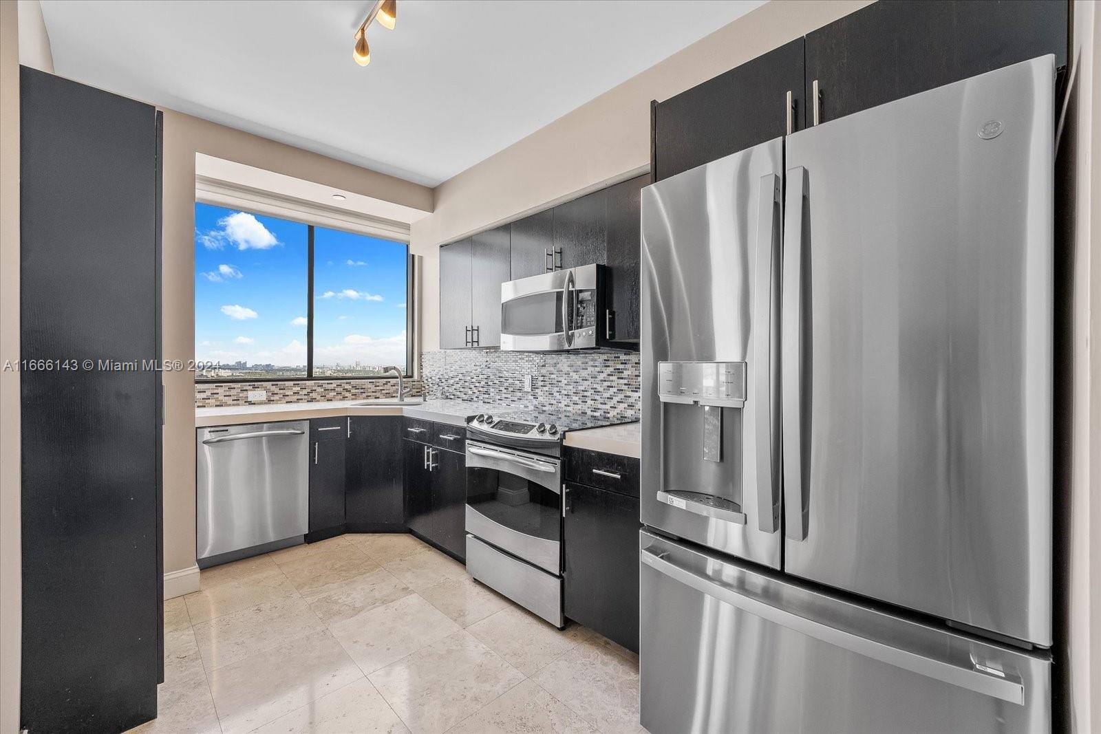 1330 West Ave # 2611
