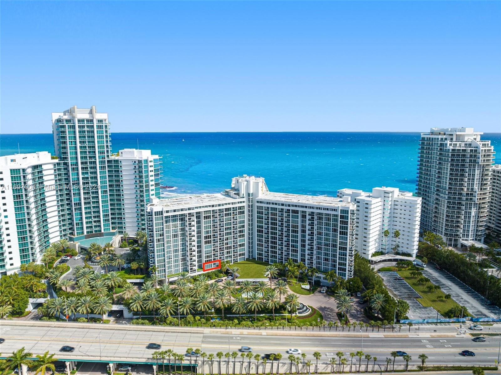 10275 Collins Ave # 807