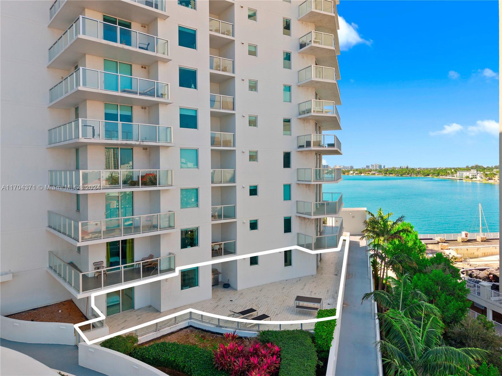 6700 Indian Creek Dr # 408
