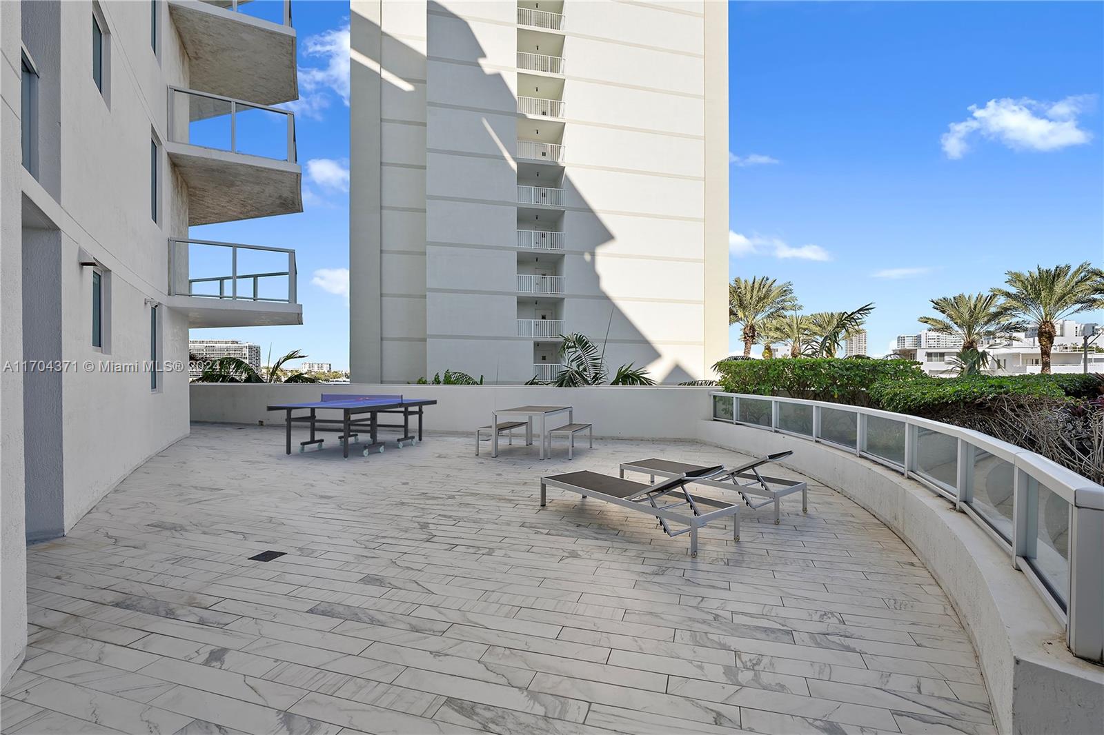 6700 Indian Creek Dr # 408