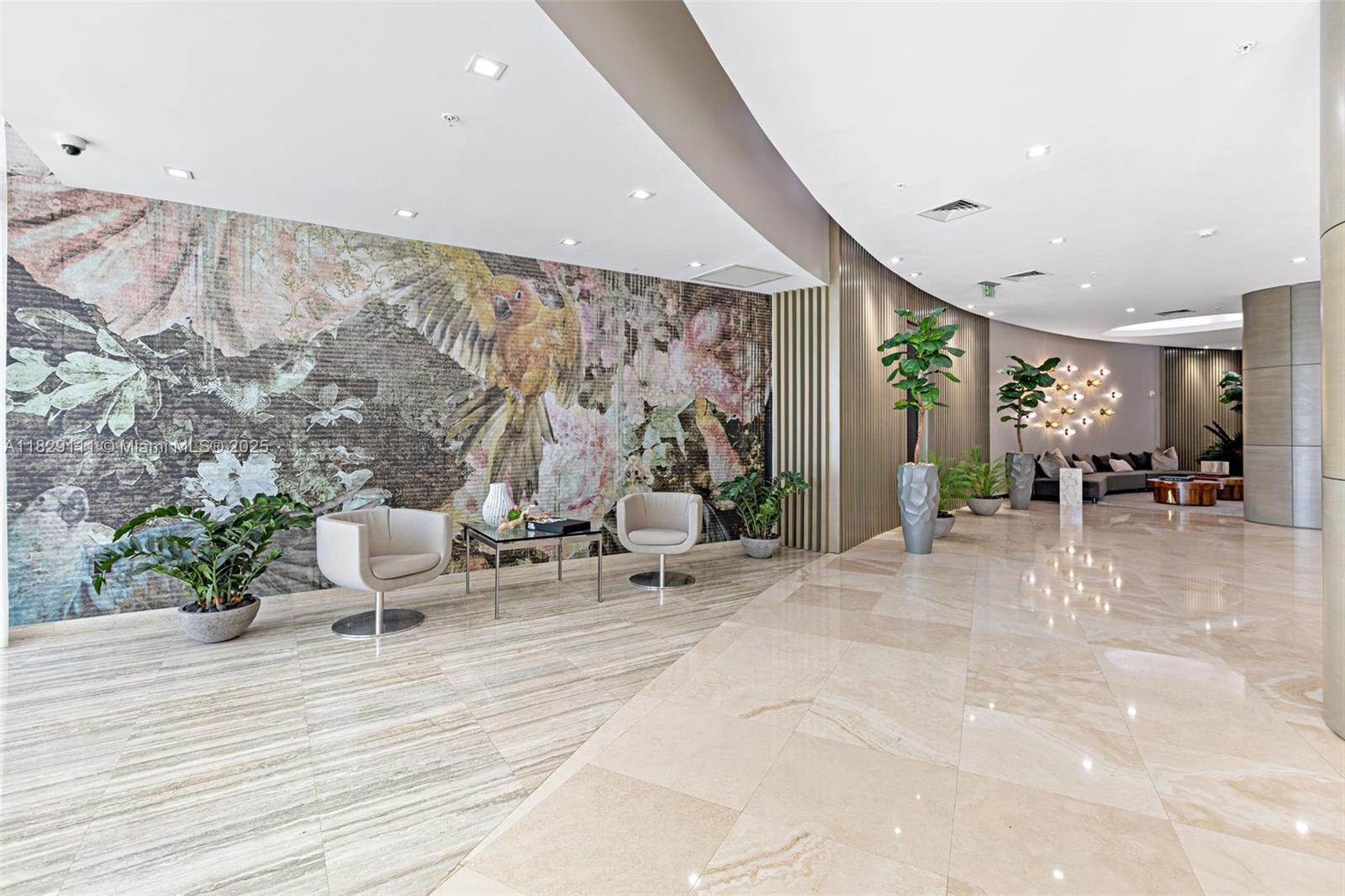 10275 Collins Ave # 1035