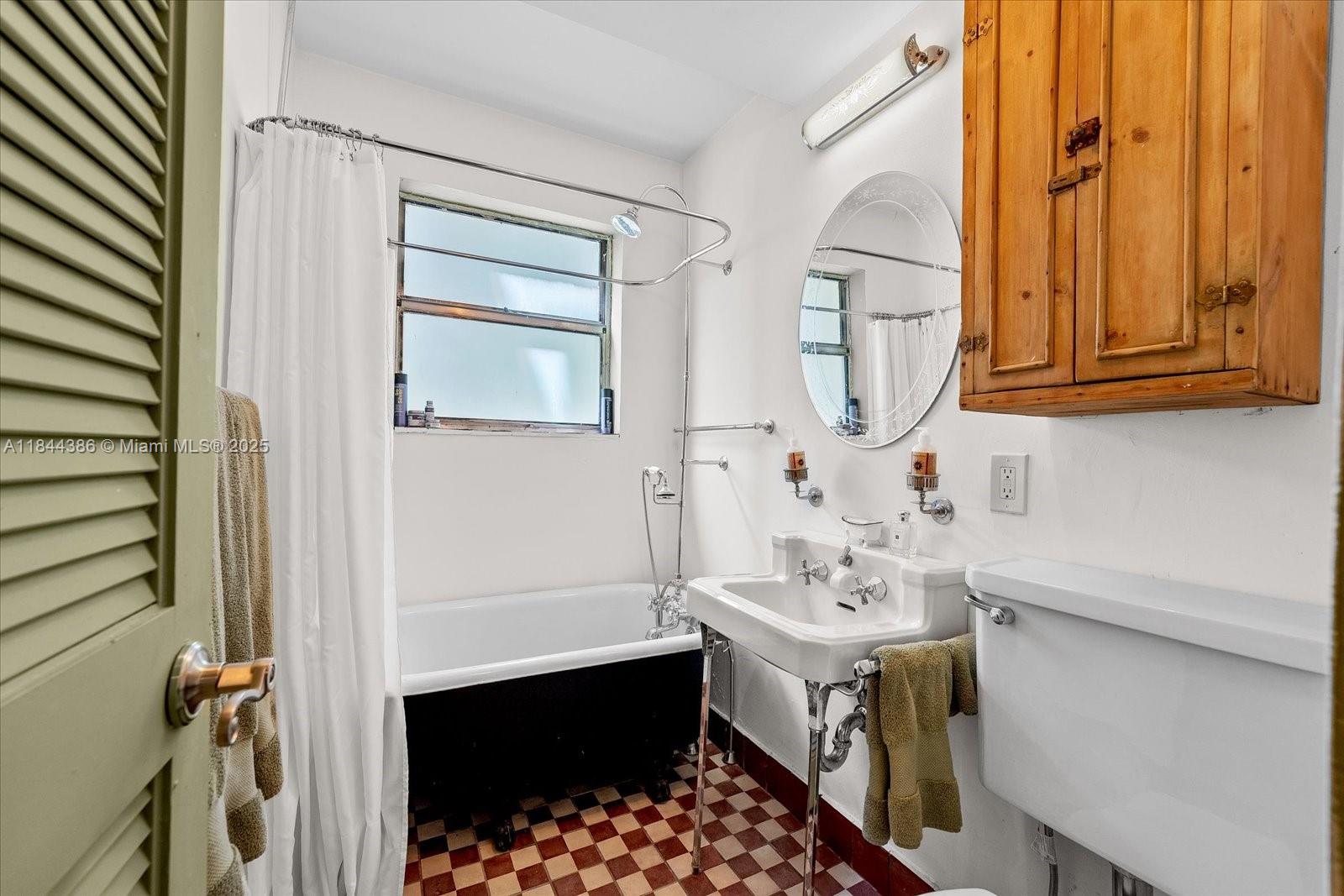 1325 Meridian Ave # 1