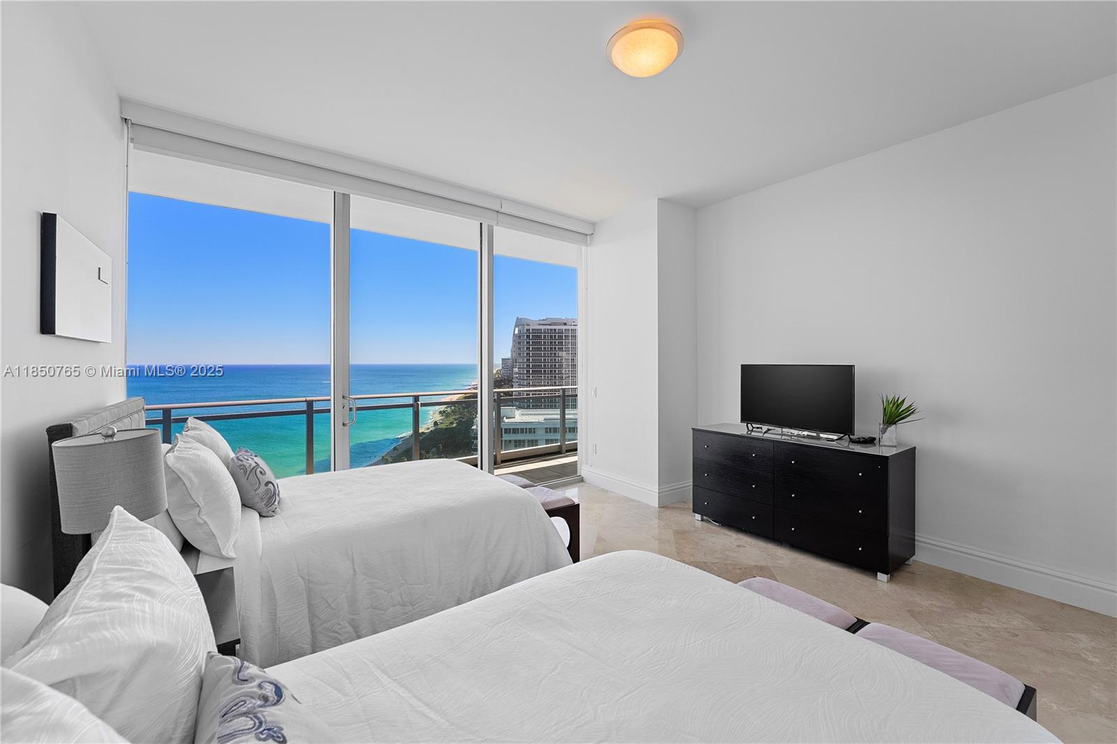 10295 Collins Ave # 1708