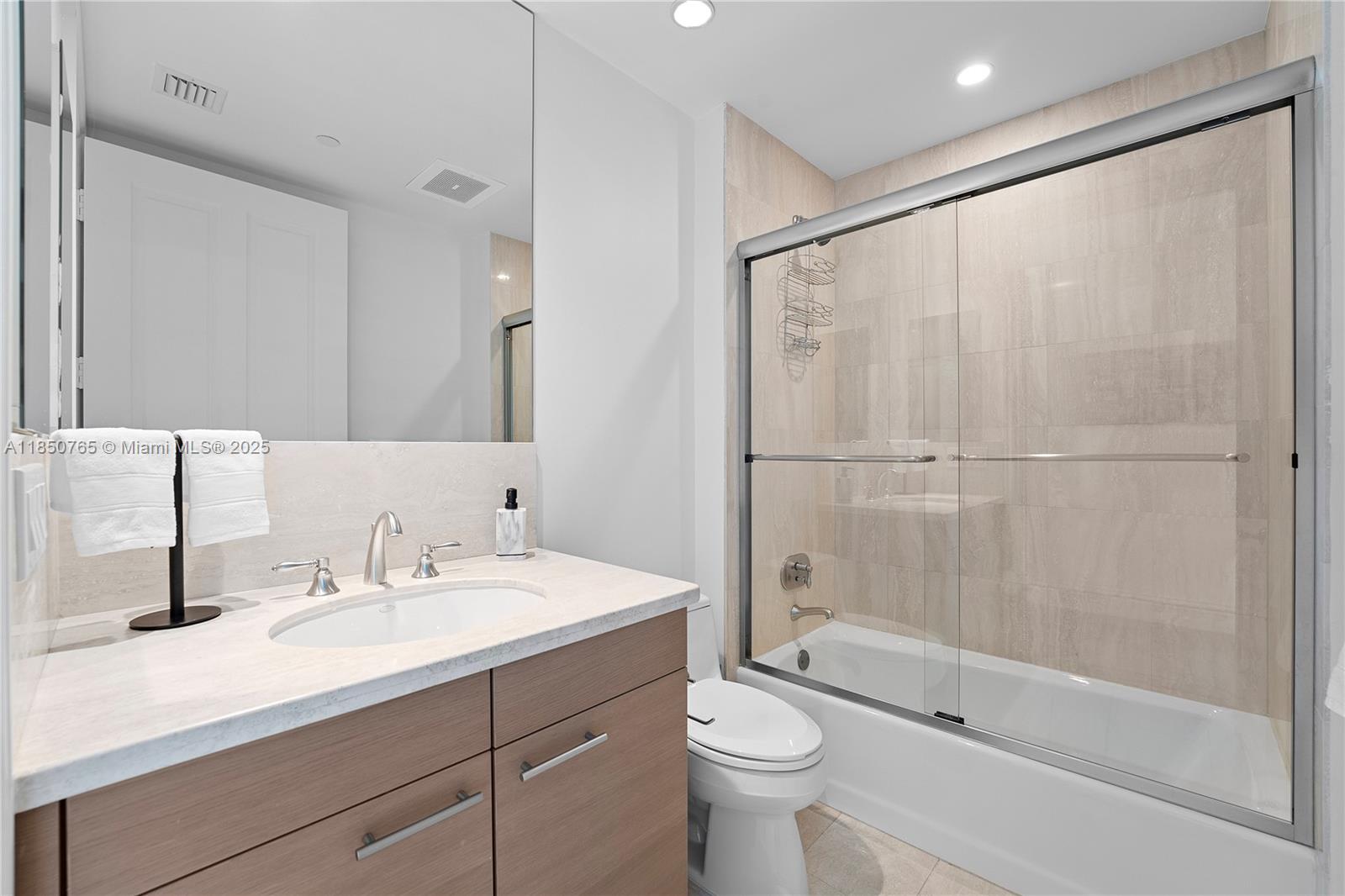 10295 Collins Ave # 1708