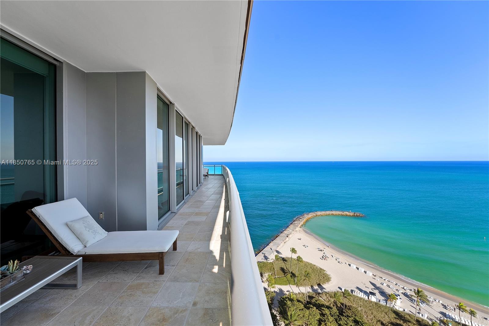 10295 Collins Ave # 1708