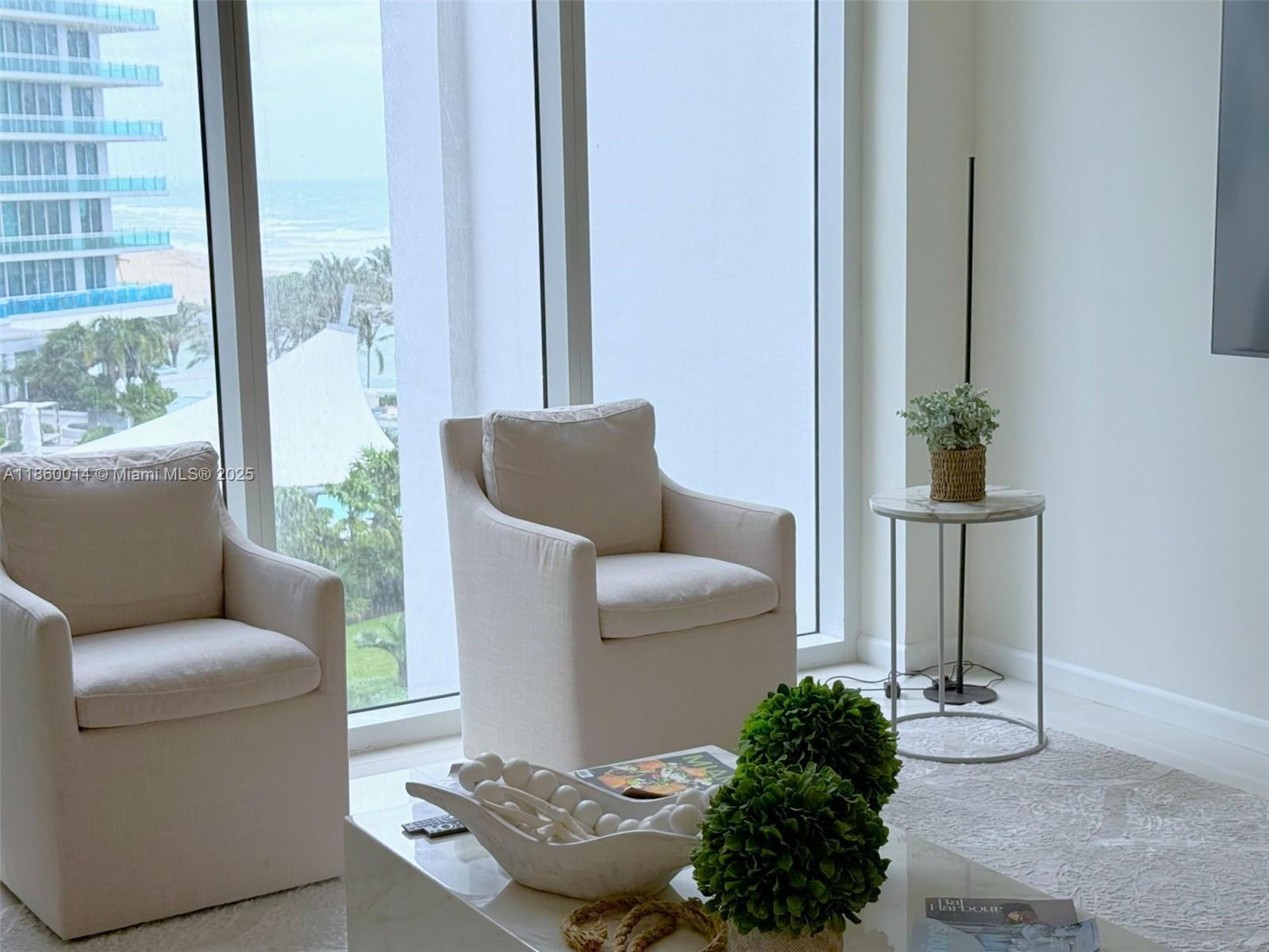 10275 Collins Ave # 606