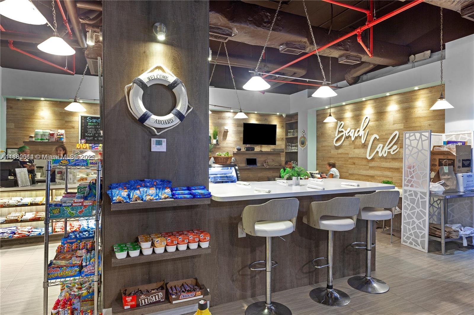 10275 Collins Ave # 606