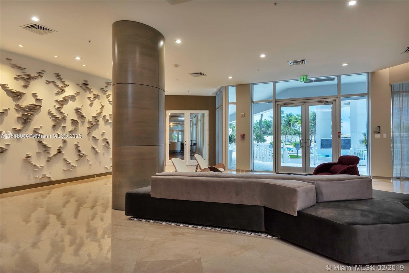 10275 Collins Ave # 606