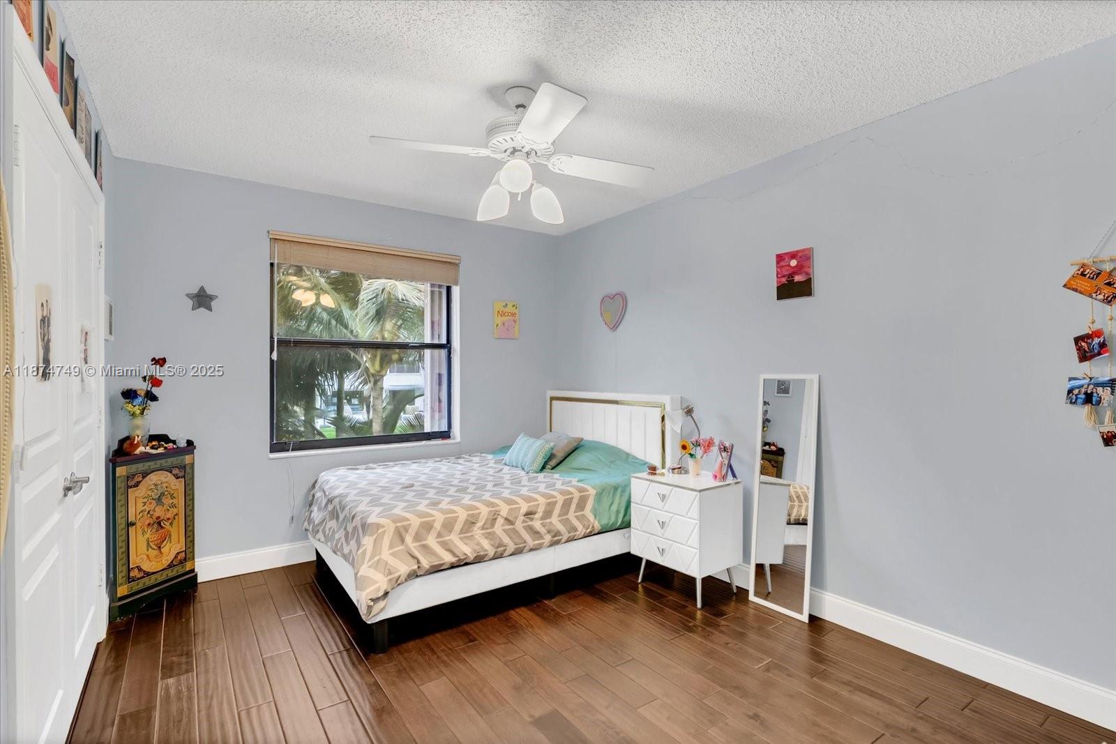 10424 SW 17th Mnr
