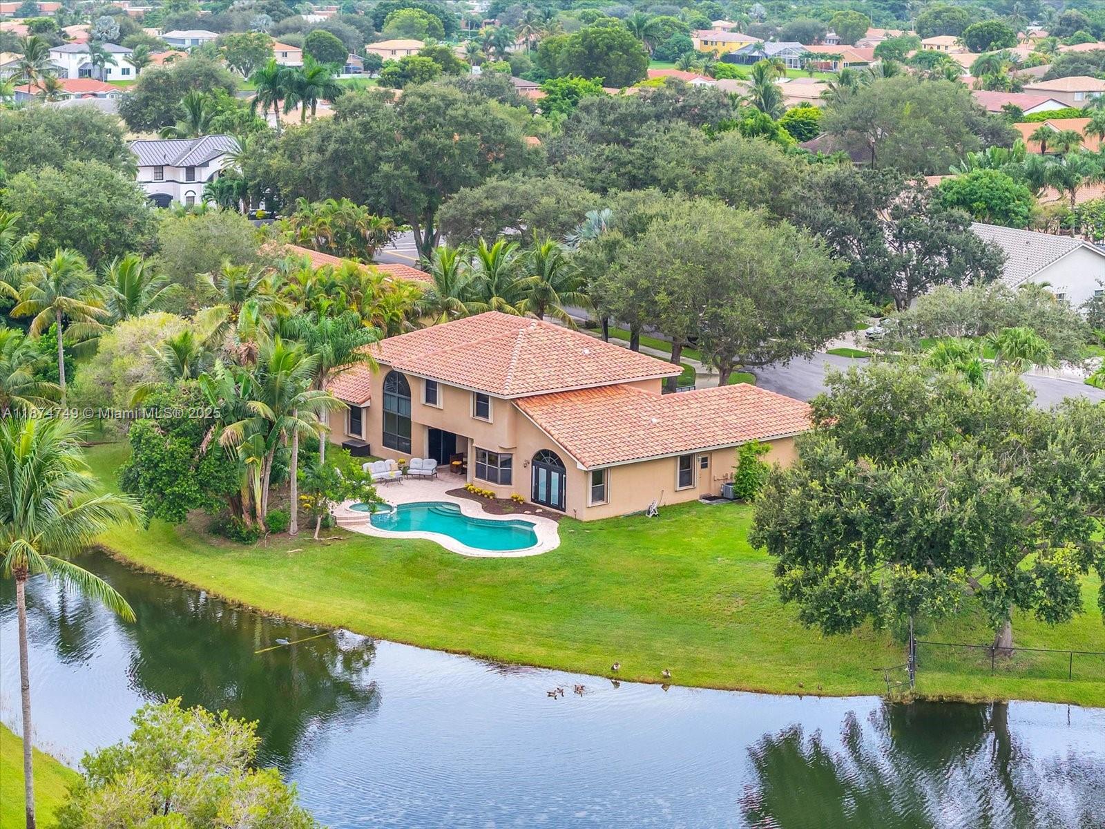10424 SW 17th Mnr