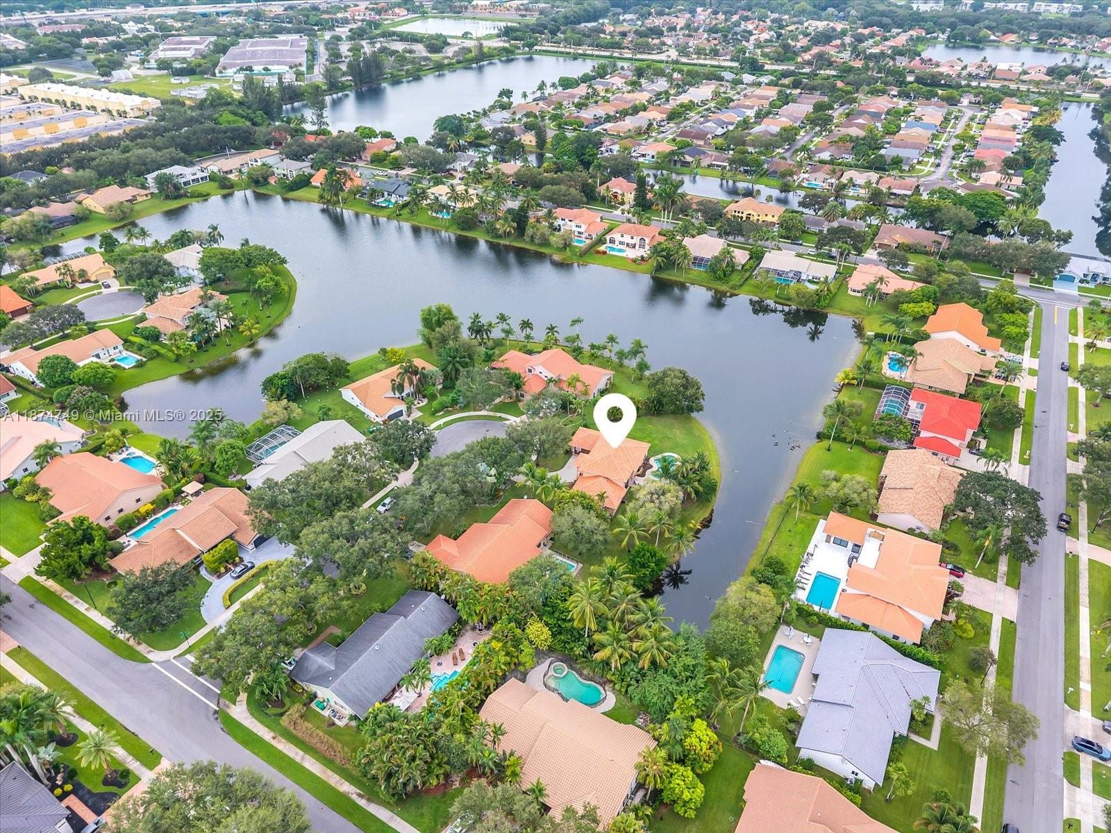 10424 SW 17th Mnr