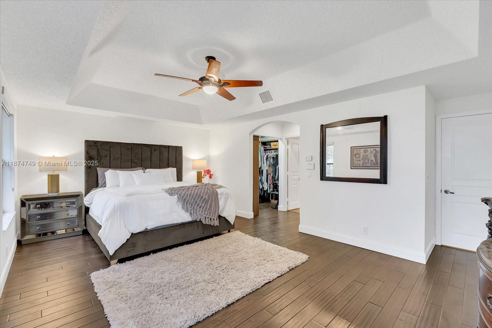 10424 SW 17th Mnr