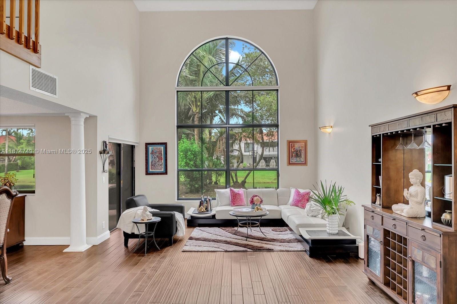 10424 SW 17th Mnr
