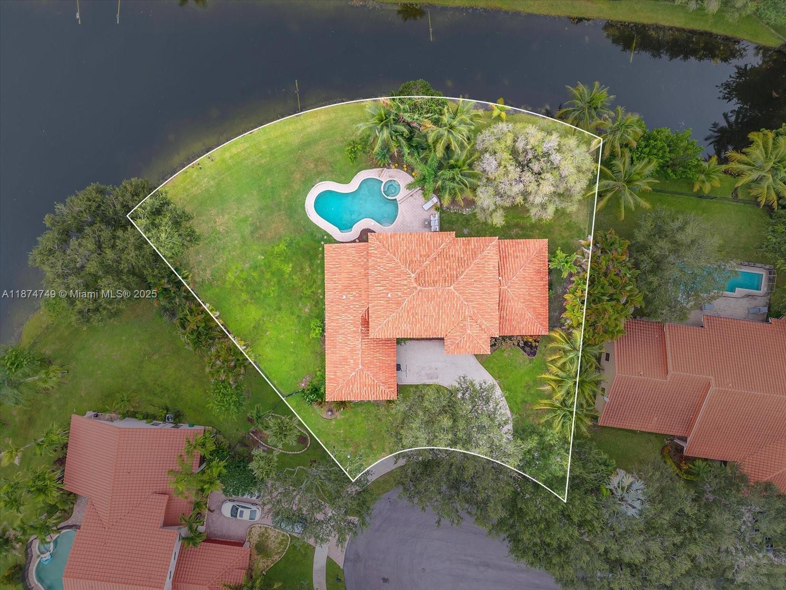 10424 SW 17th Mnr