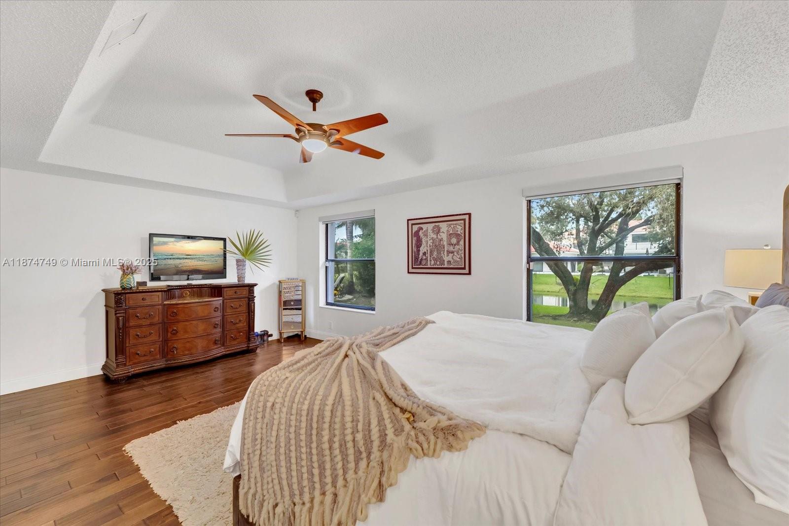 10424 SW 17th Mnr
