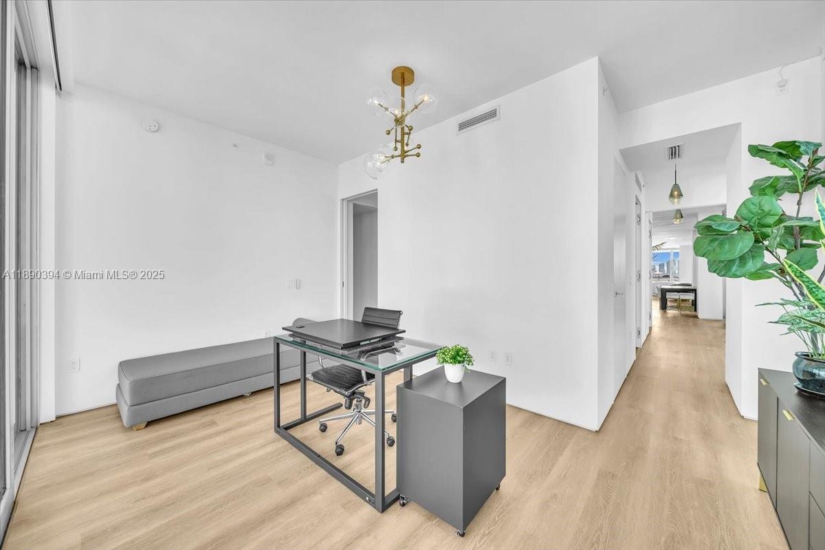 1300 Monad Ter # 10B