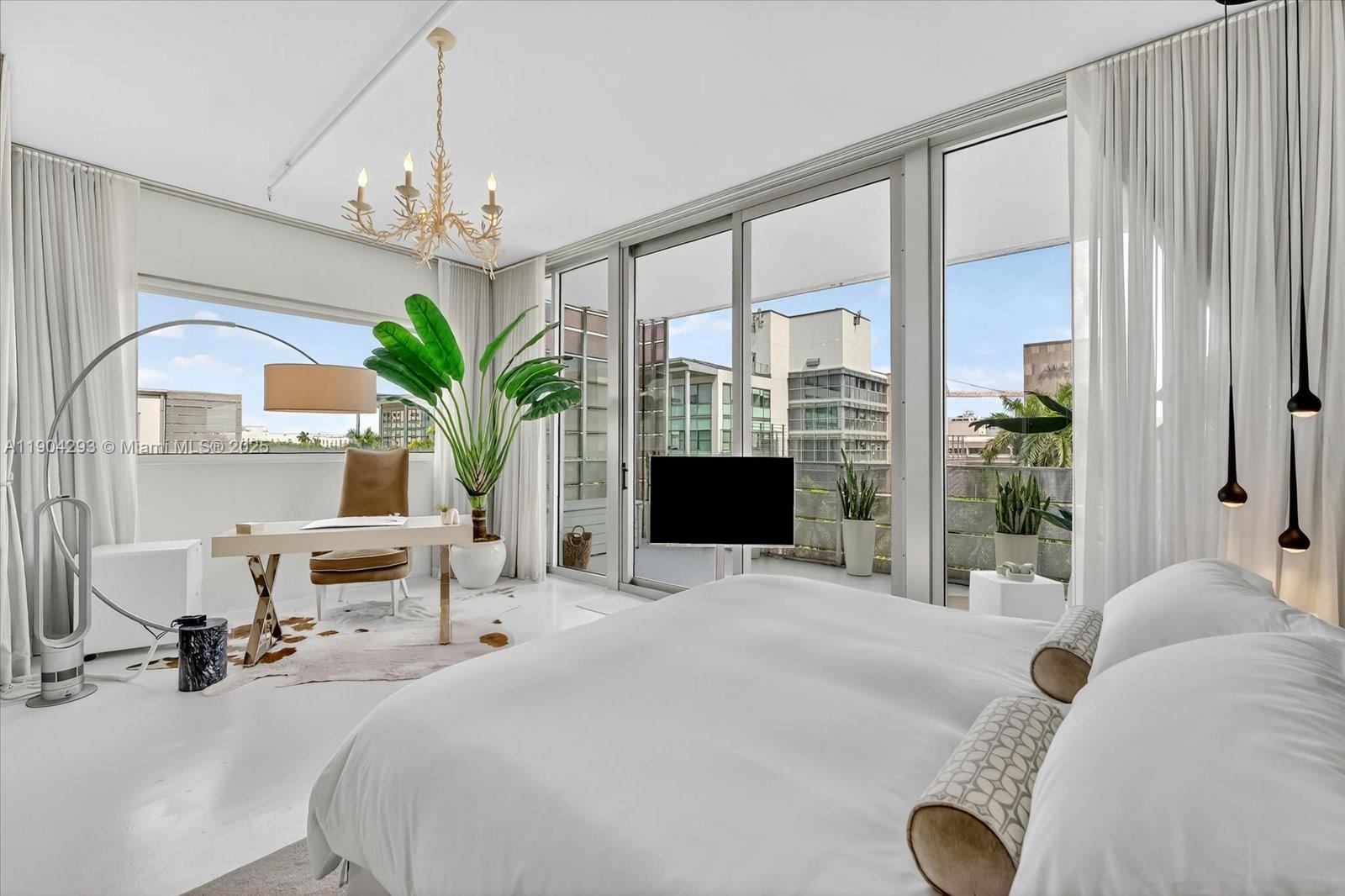 1700 Meridian Ave # 503