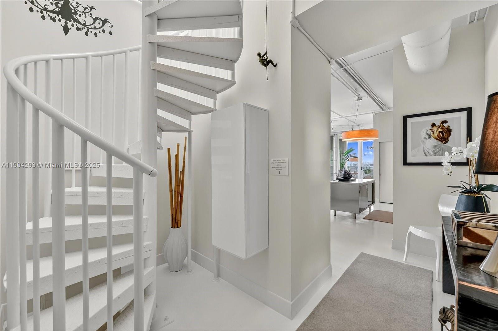 1700 Meridian Ave # 503