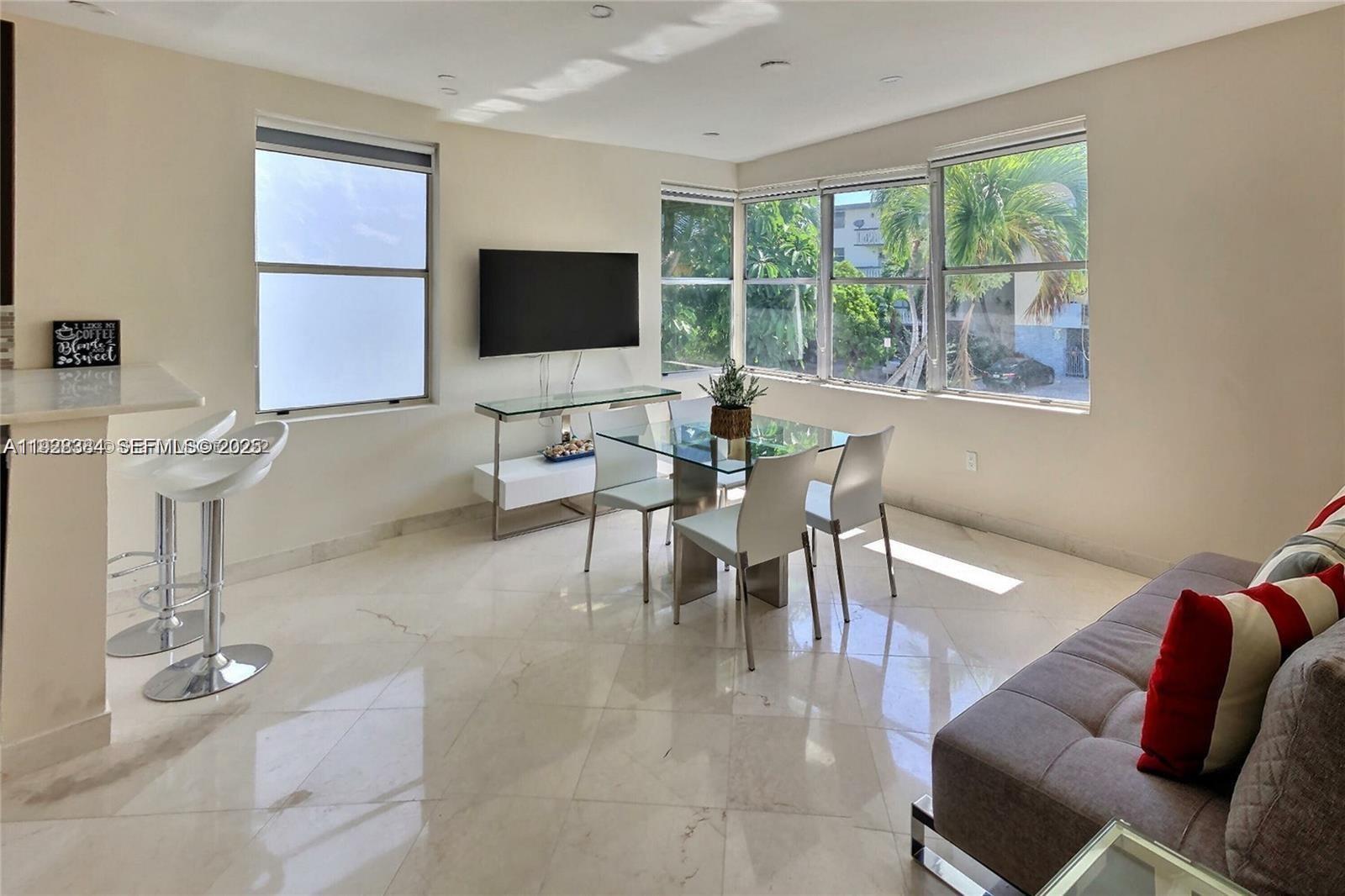 900 Jefferson Ave # 9