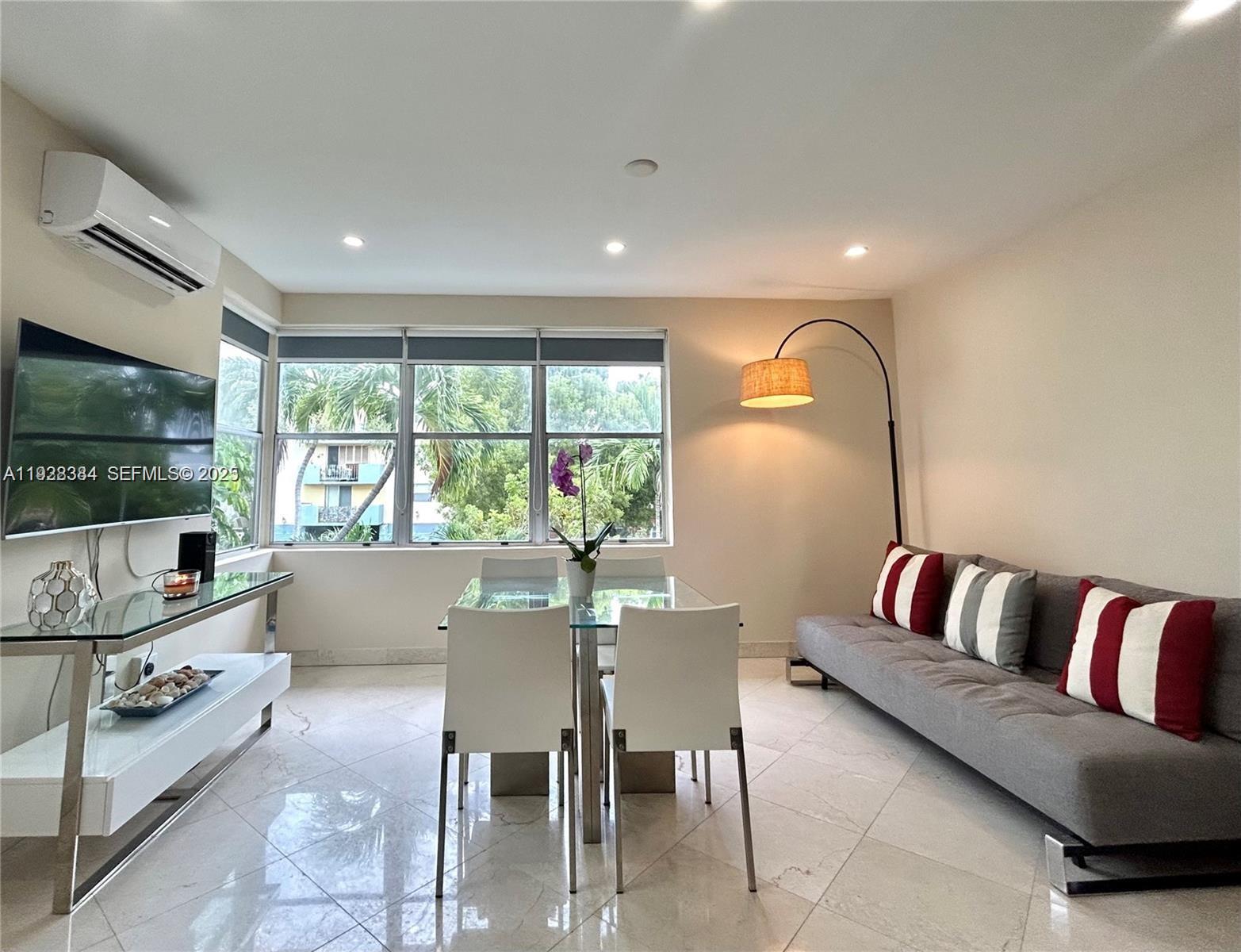 900 Jefferson Ave # 9