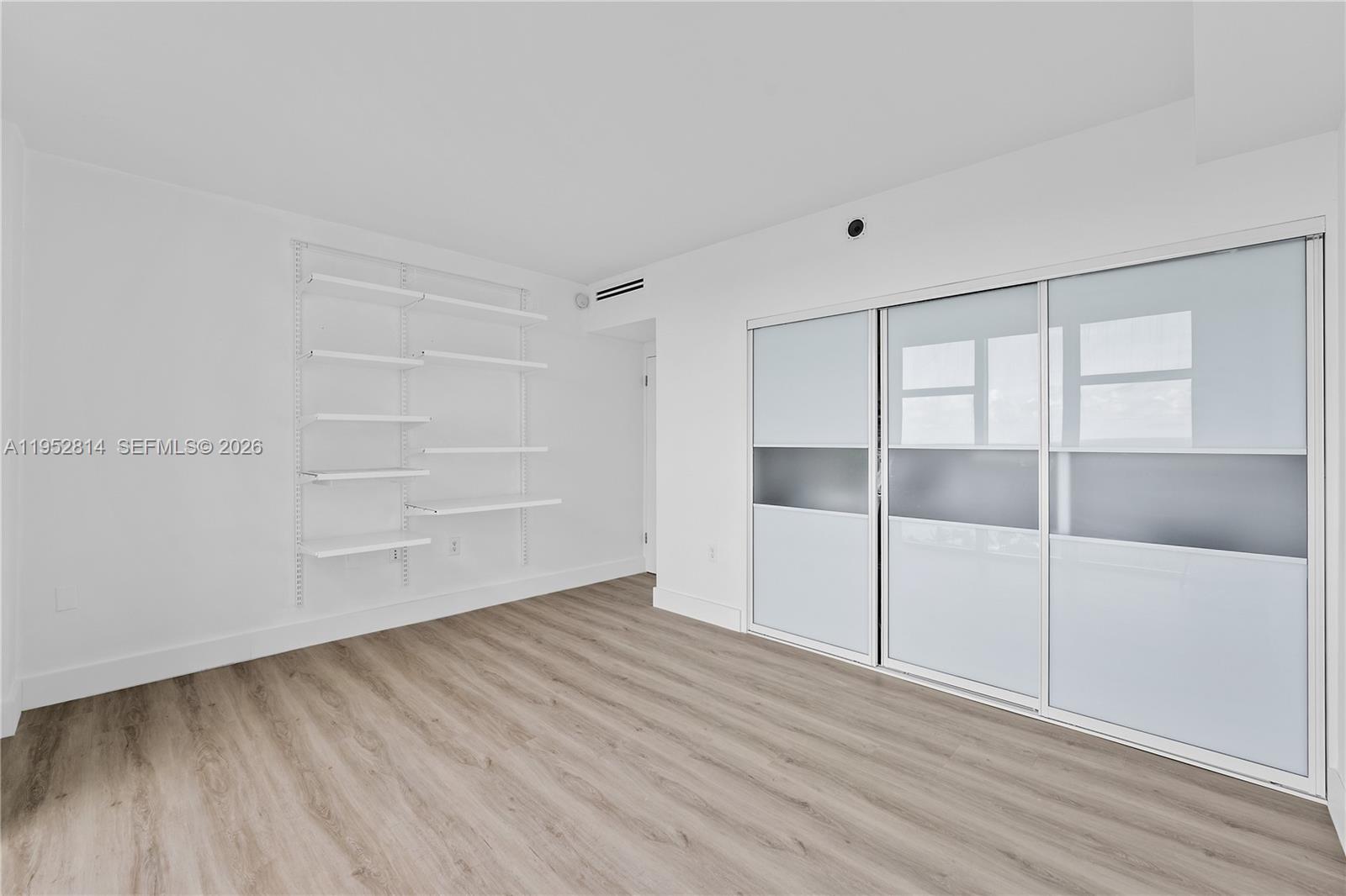 10275 Collins Ave # 1035