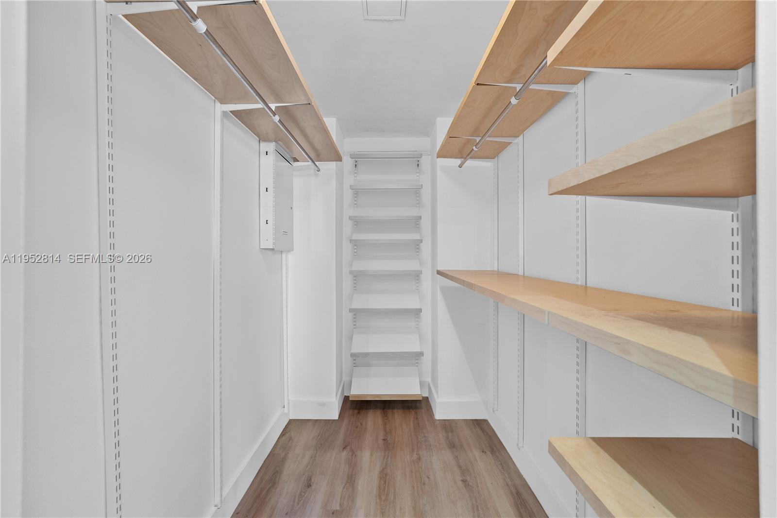 10275 Collins Ave # 1035