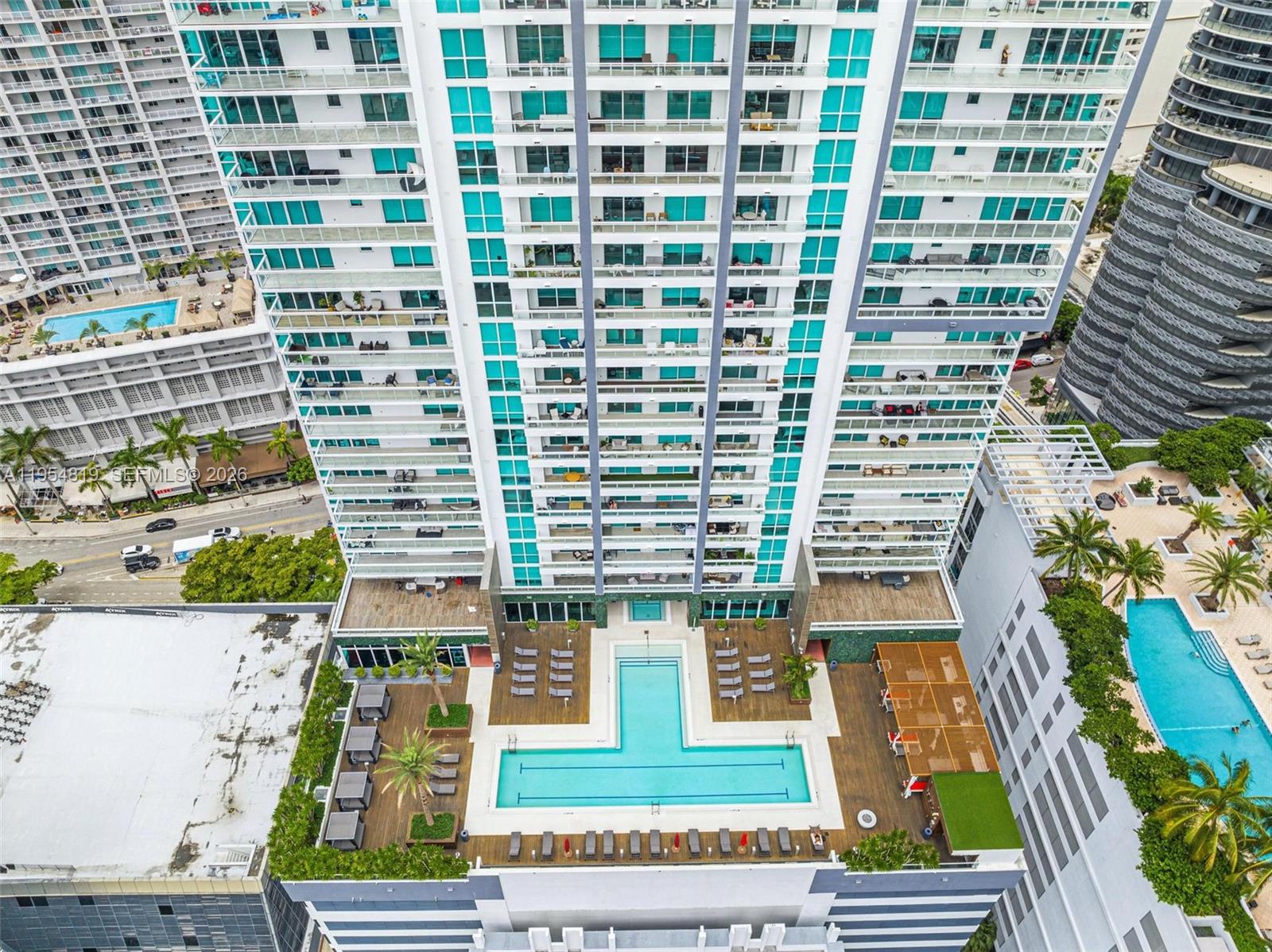 1080 Brickell Ave # 3909
