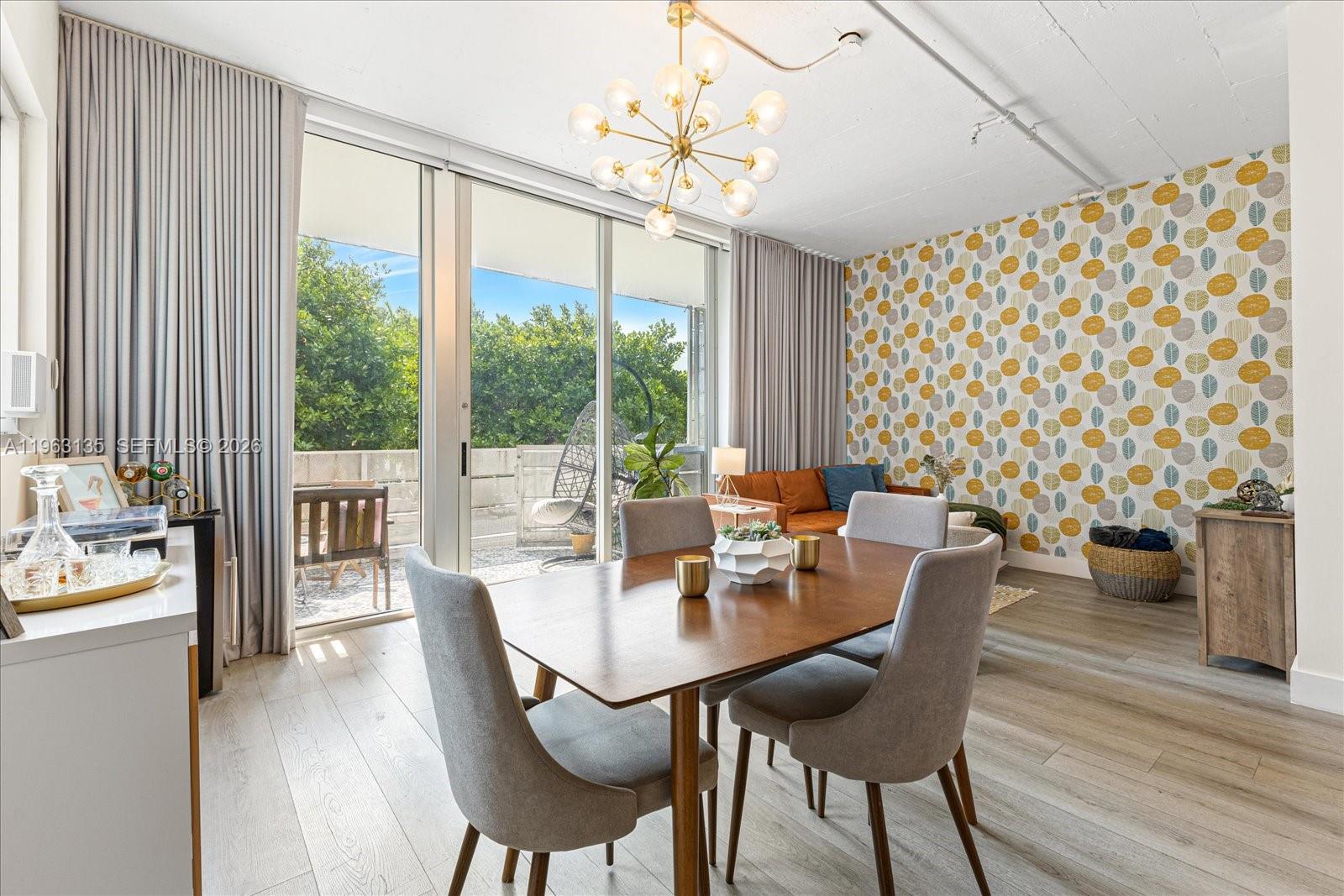 1700 Meridian Ave # 203