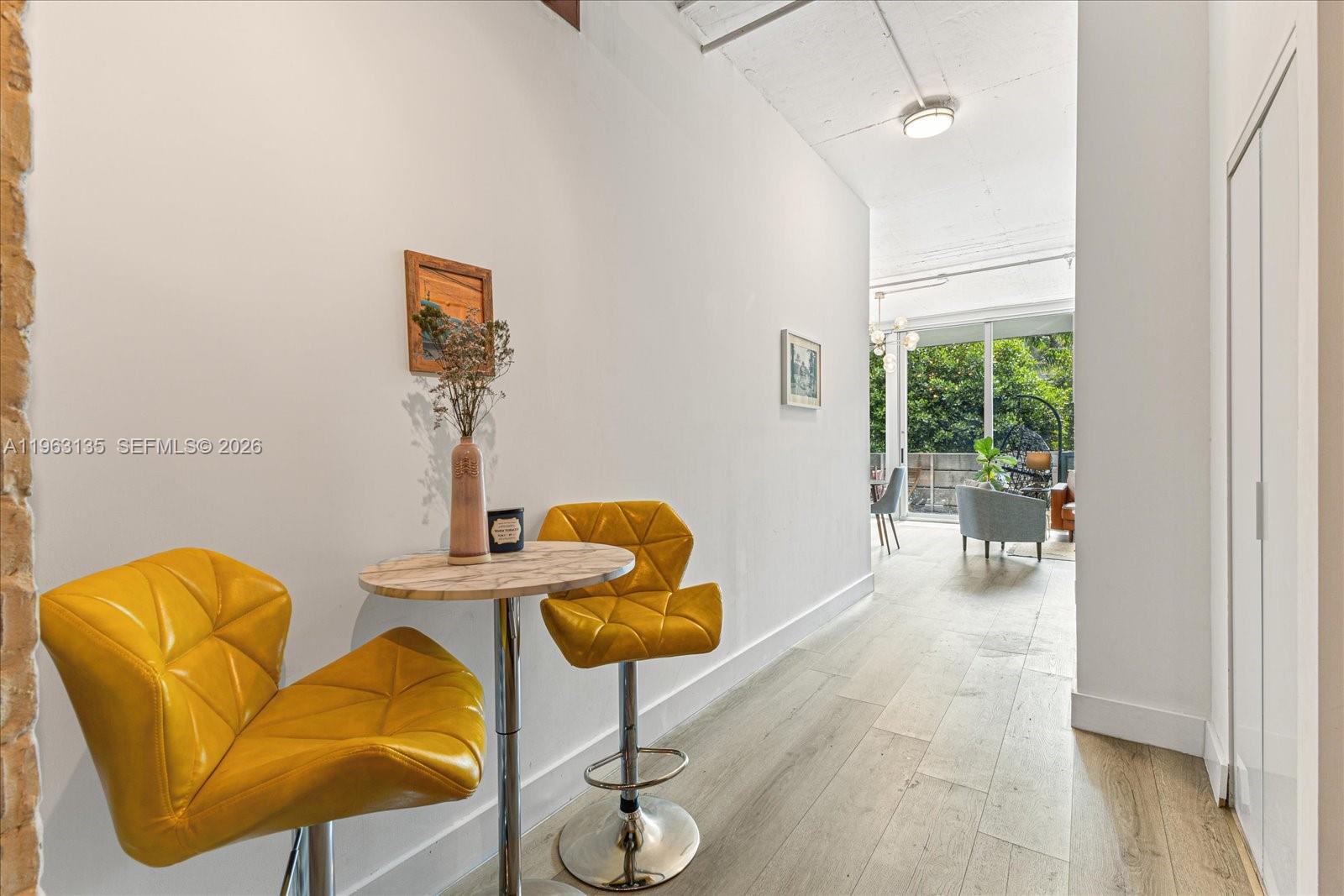 1700 Meridian Ave # 203