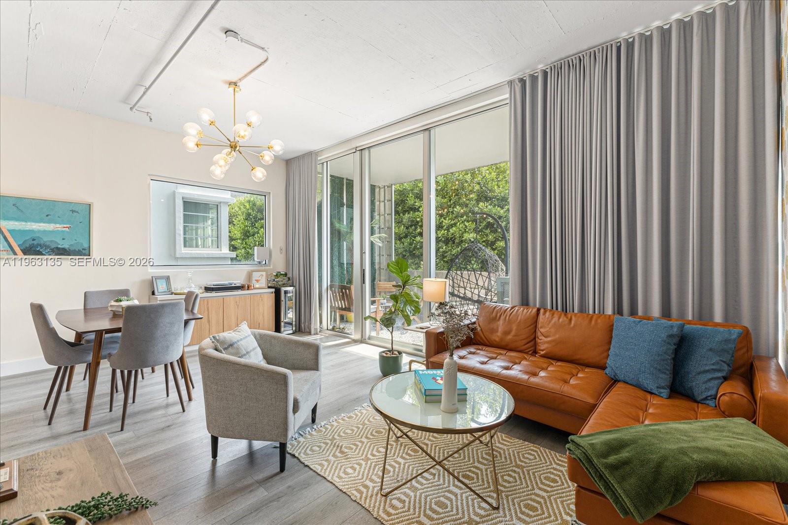 1700 Meridian Ave # 203