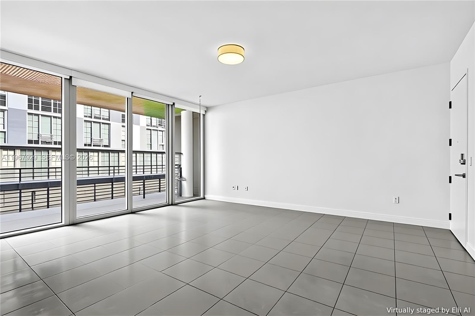 250 NW 24th St # 4A