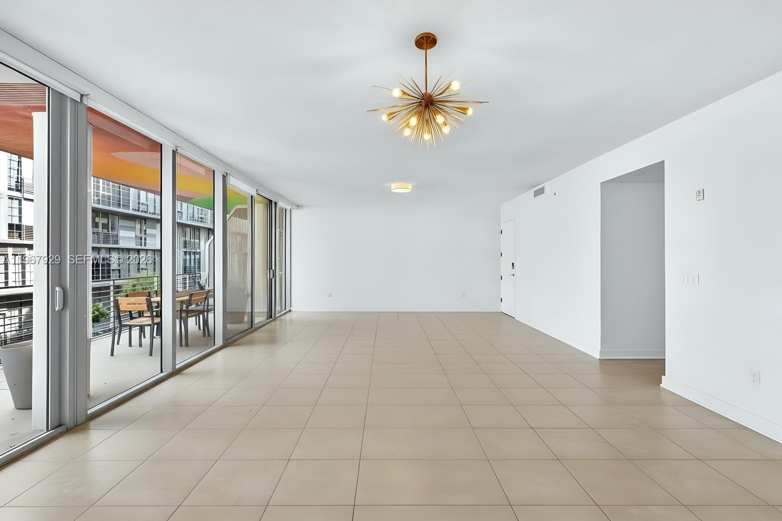 250 NW 24th St # 4A