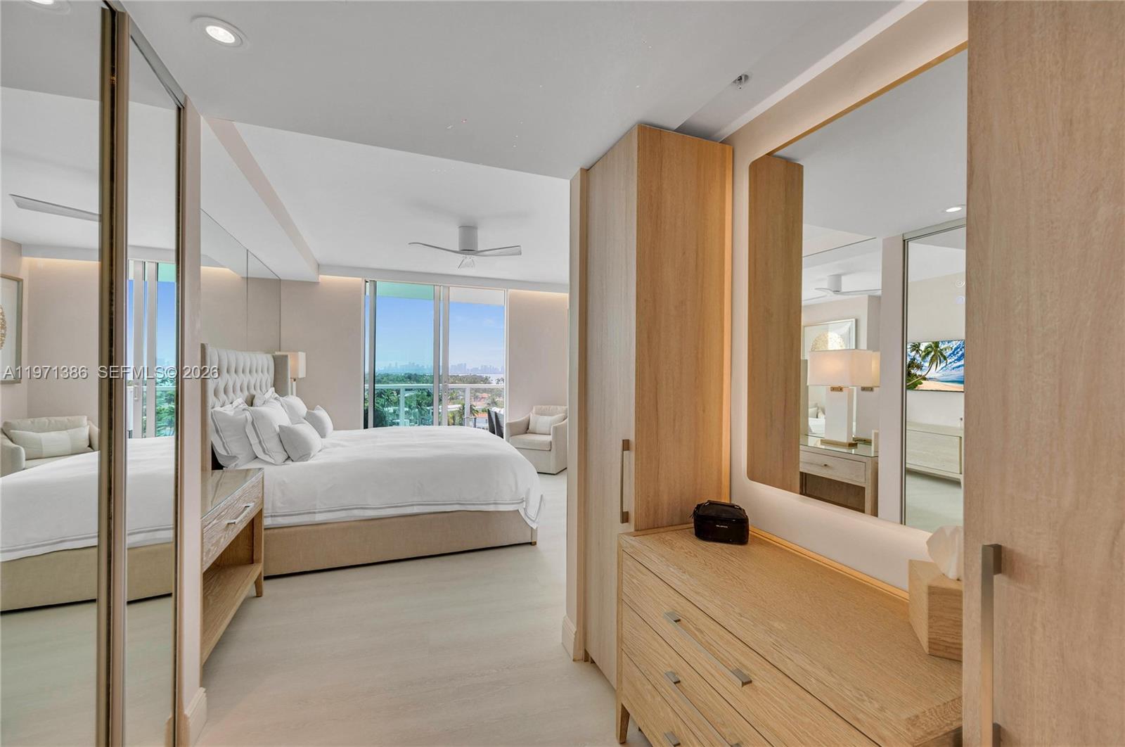 6700 Indian Creek Dr # 1007