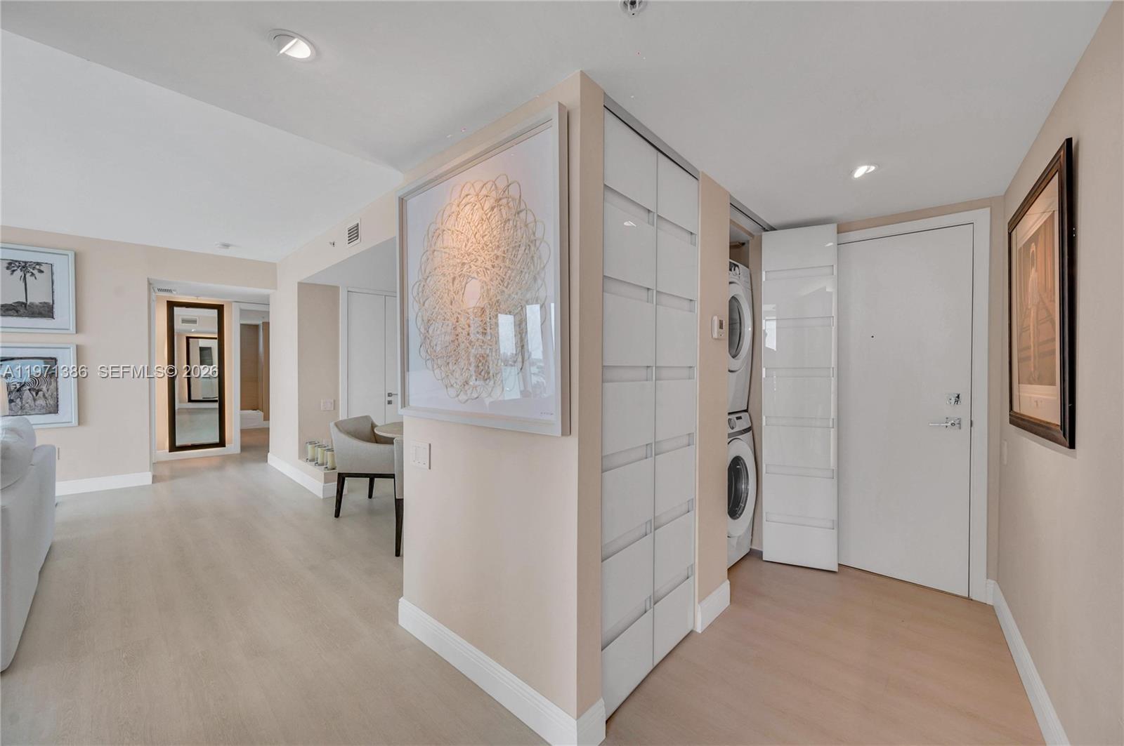 6700 Indian Creek Dr # 1007