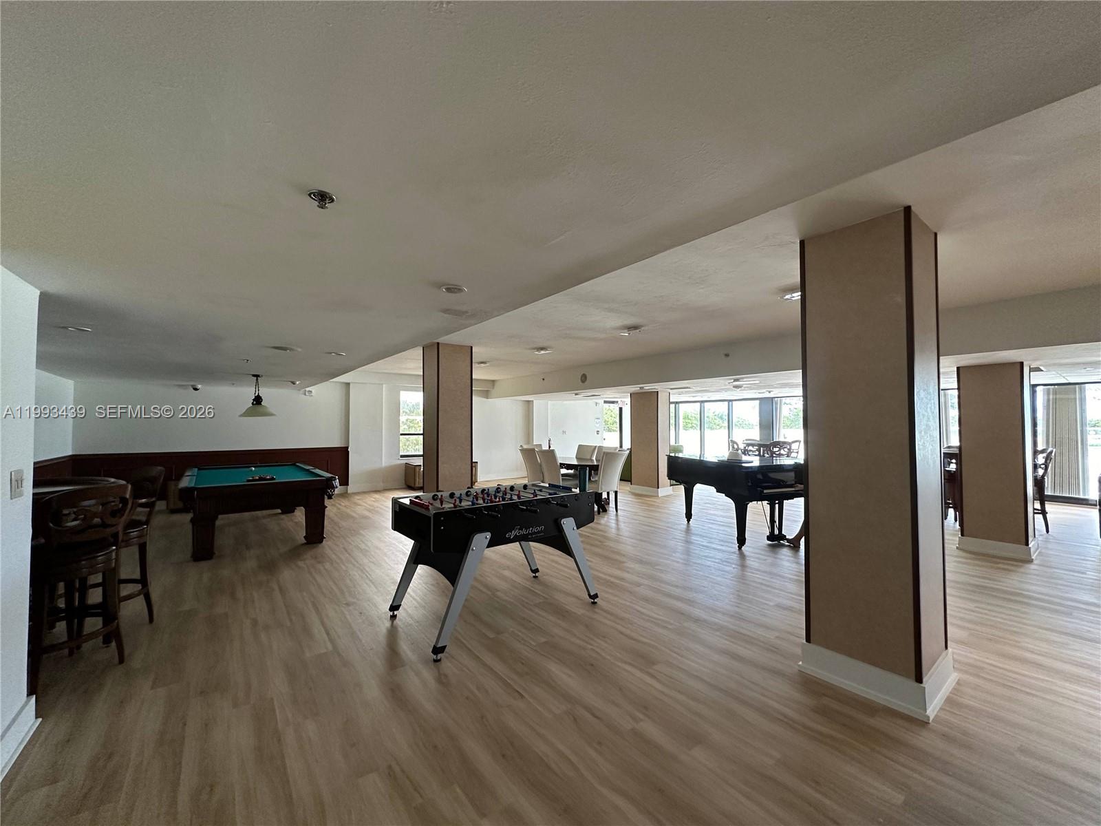 10185 Collins Ave # 502