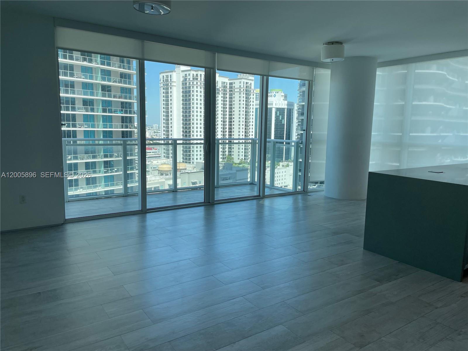 1080 Brickell Av # 2209