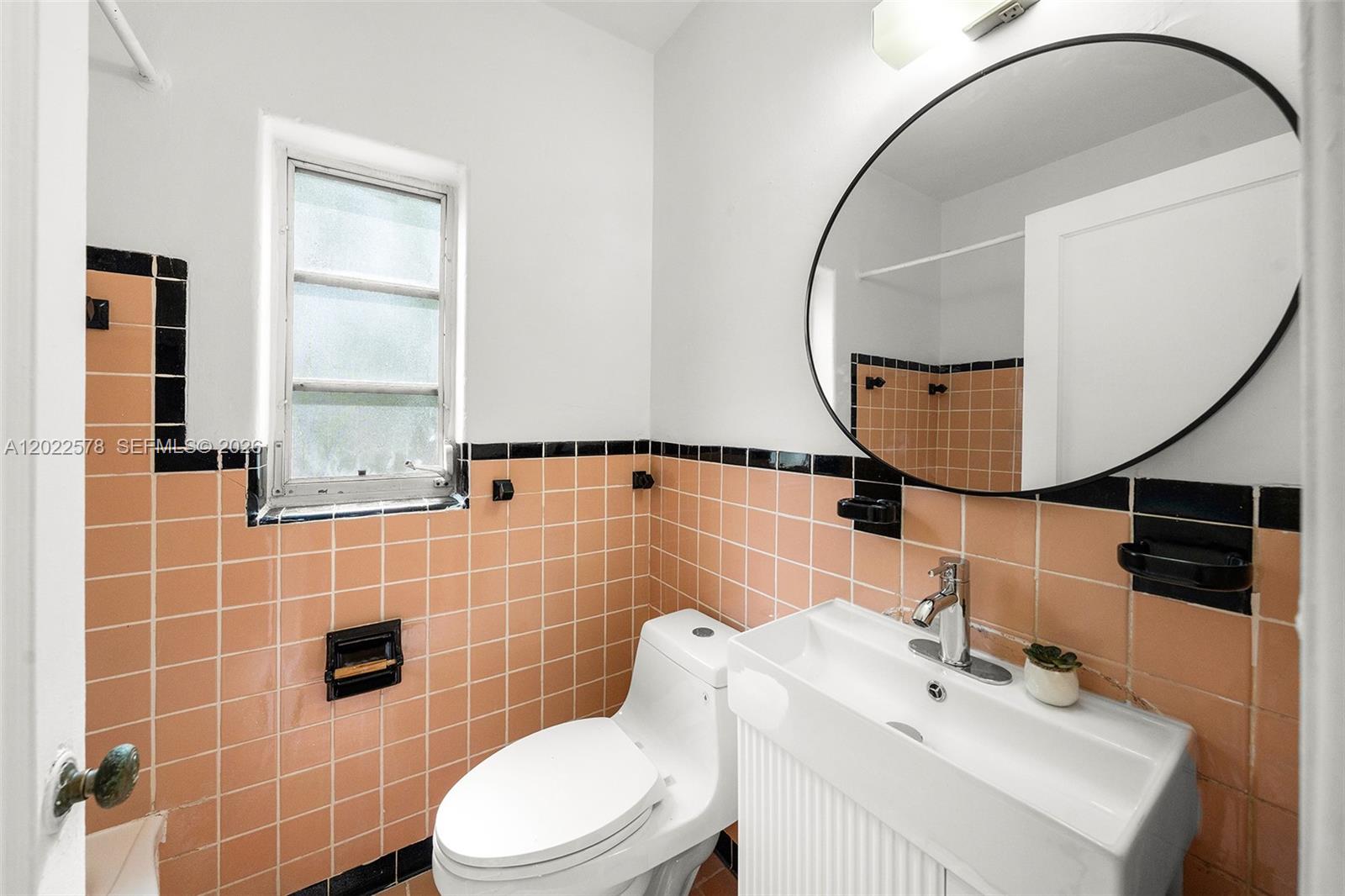 750 Espanola Way # 9