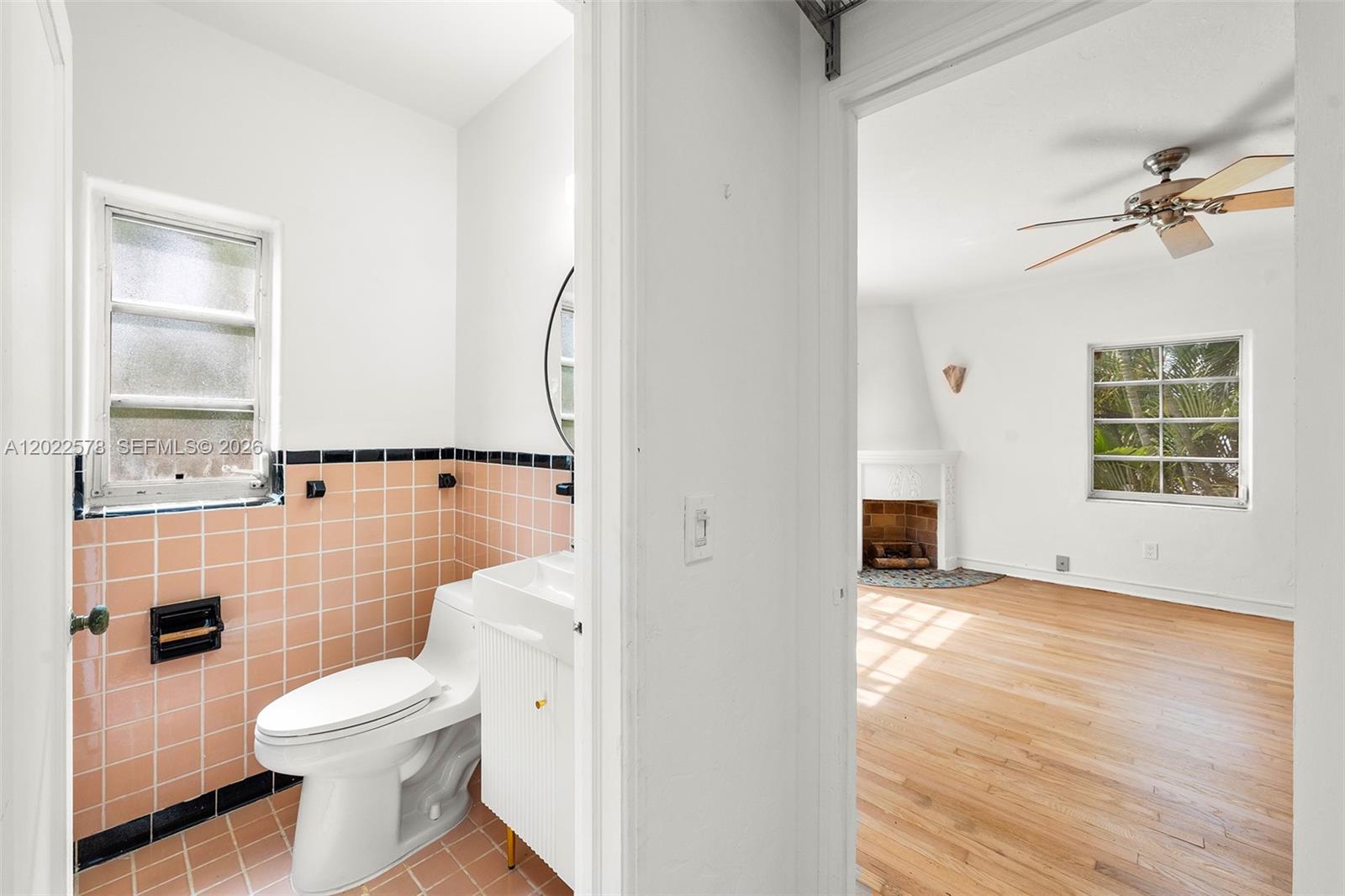 750 Espanola Way # 9